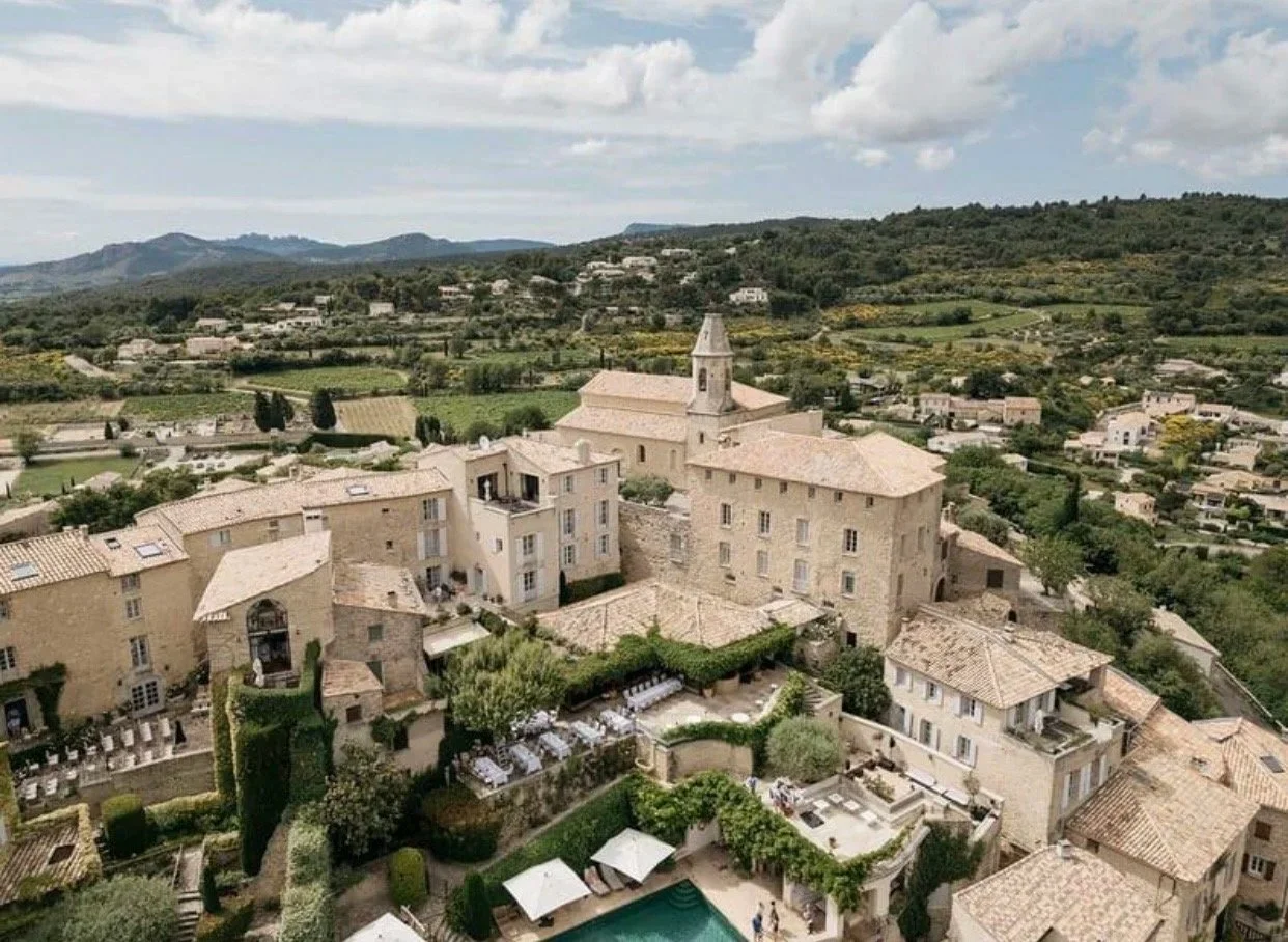 Hotel Crillon Le Brave
Location: Provence, 45 minutes from Avignon Airport and Avignon TGV Station, and 1 hour 20 minutes from Marseille Airport,
Capacity: 70
Accommodation: 86 
Budget: €120,000, depending on the season