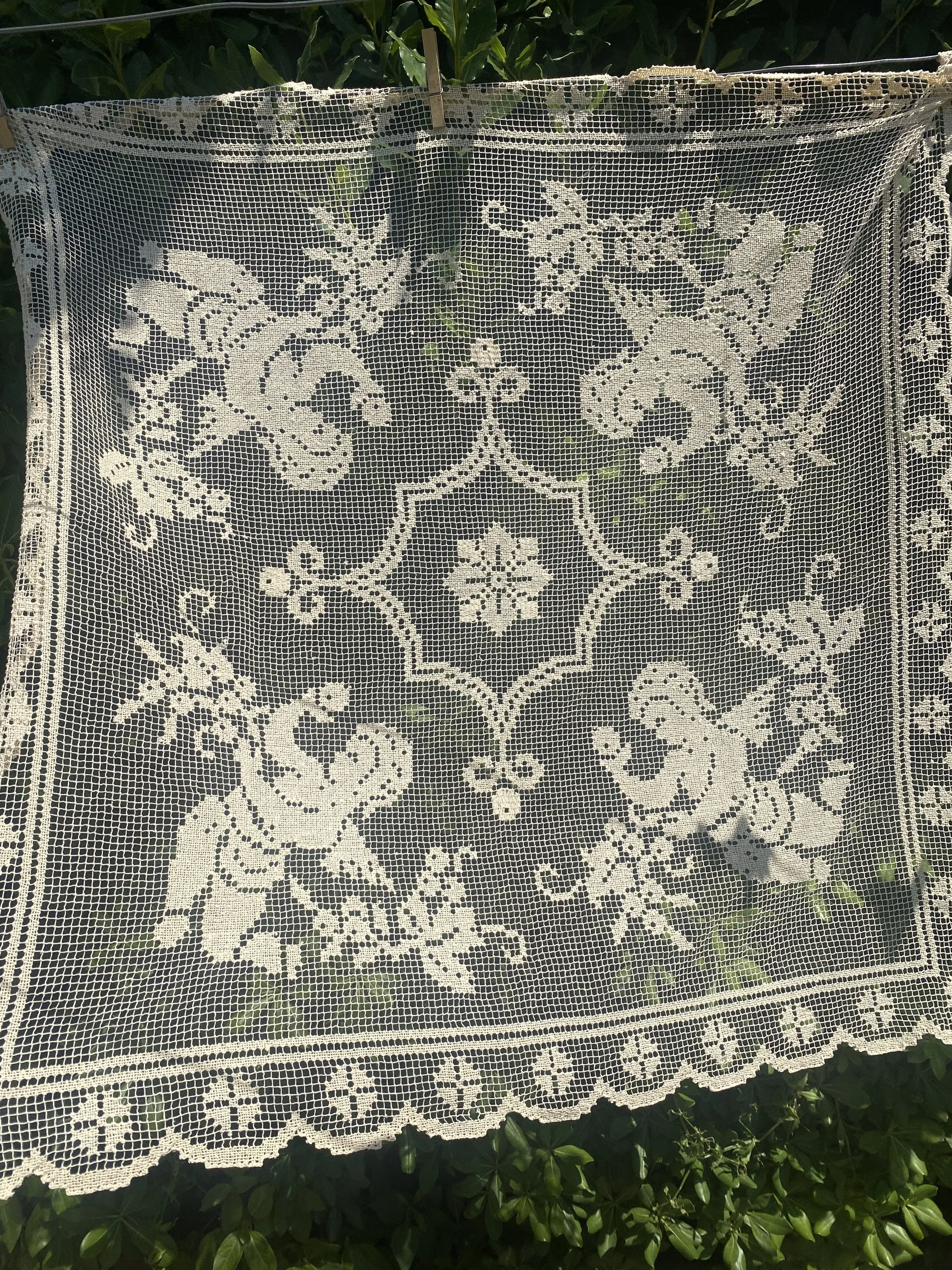 Vintage handmade wedding ceremony backdrop or entry curtain - Ref: 2040