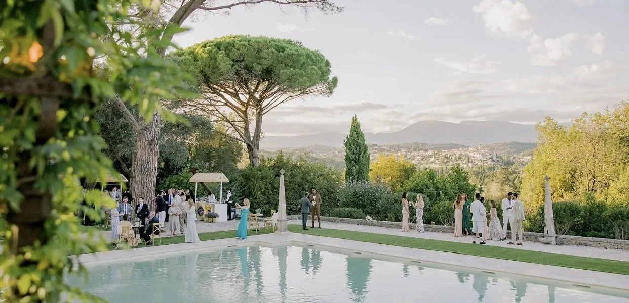 Destination wedding planner in the south of France for international clients around the world.