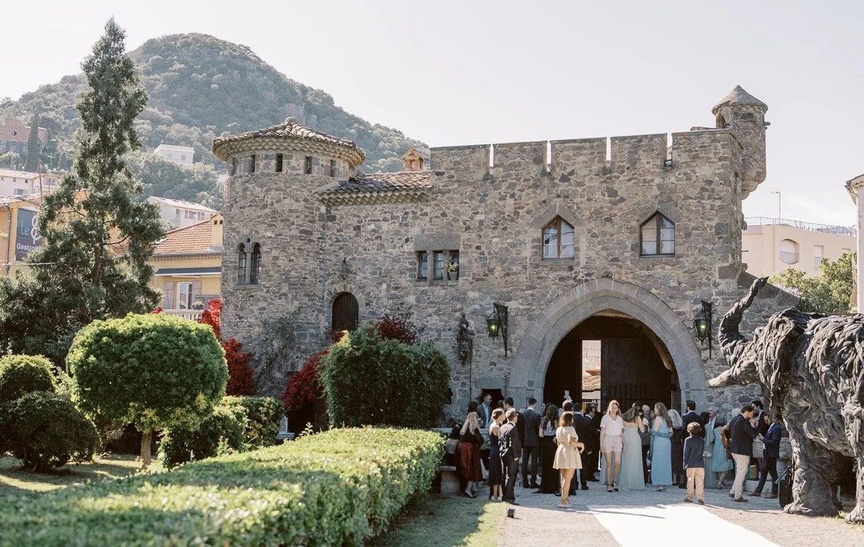 For international couples planning a destination wedding on the French Riviera, partnering with a local expert like My Chic Event ensures a seamless, stress-free experience, with every detail thoughtfully managed across iconic locations such as Nice,