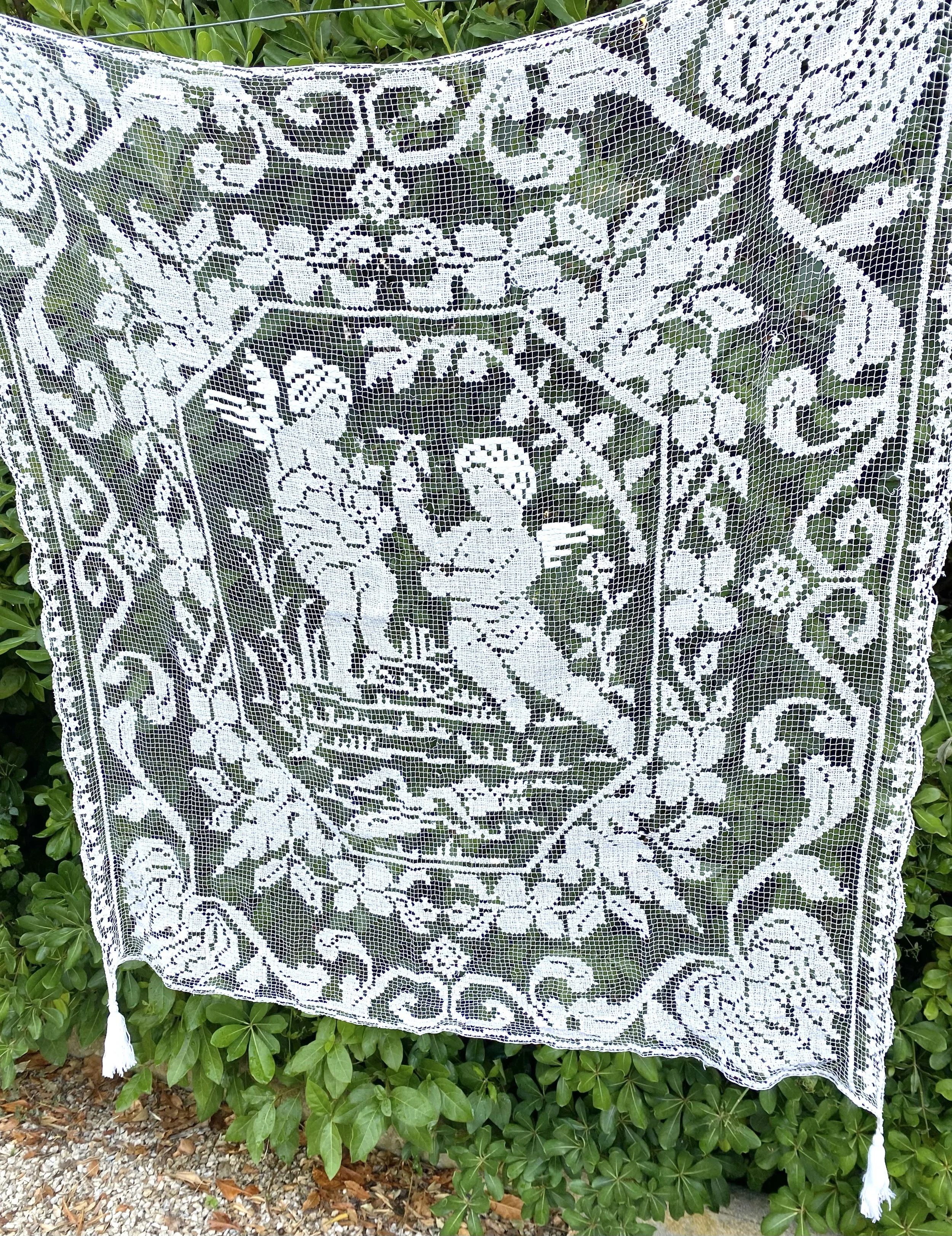 Vintage handmade wedding ceremony backdrop or entry curtain - Ref: 2039