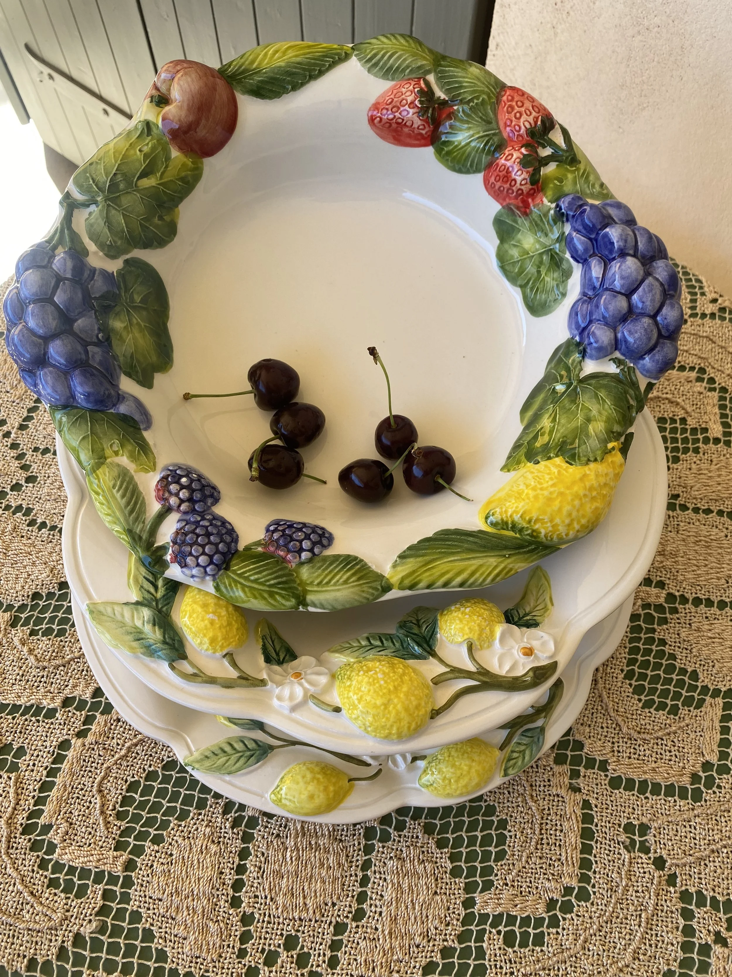 Serving dishes - Ref: 2022