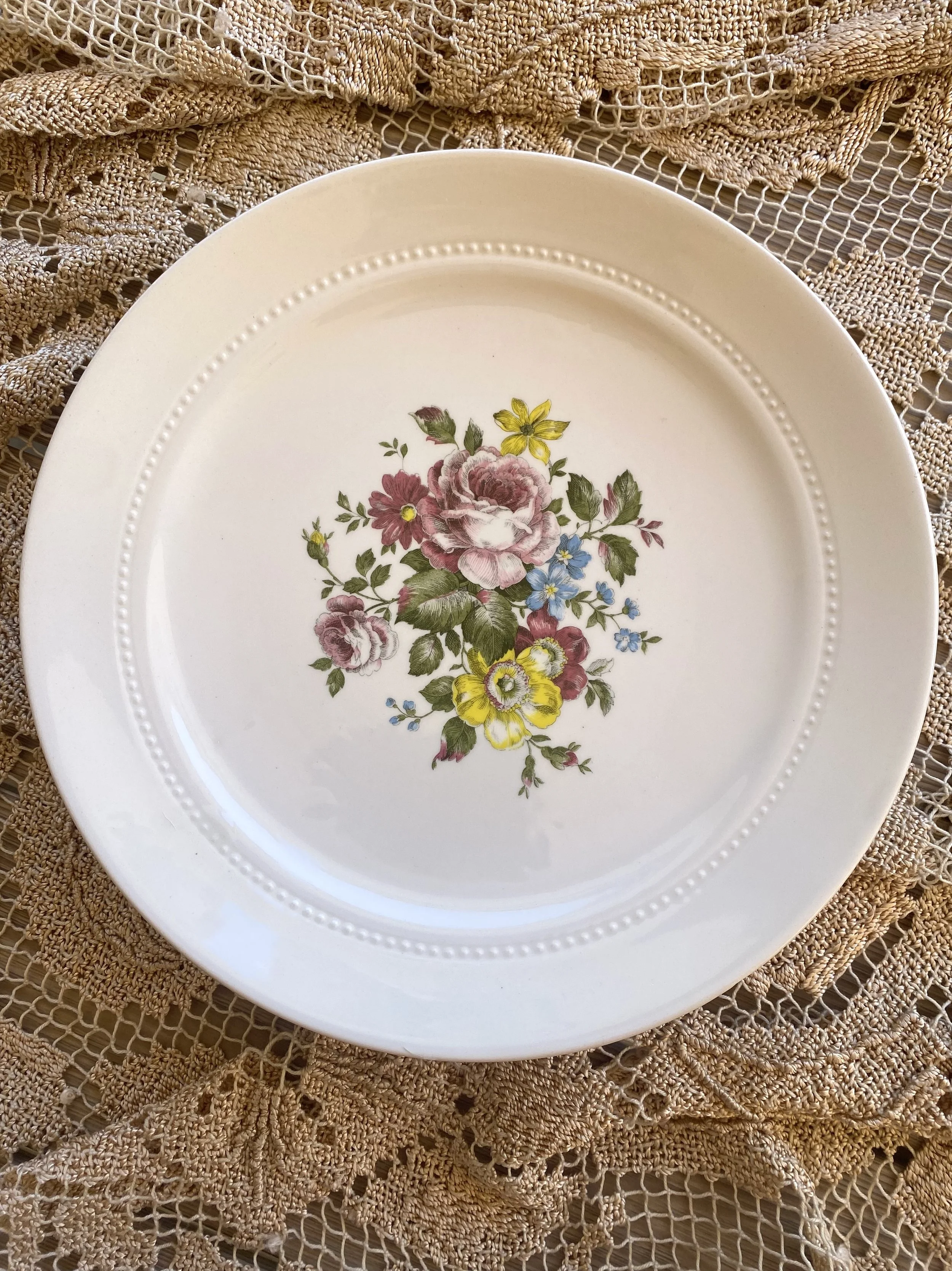 Vintage floral dinner plate - Ref: 2005