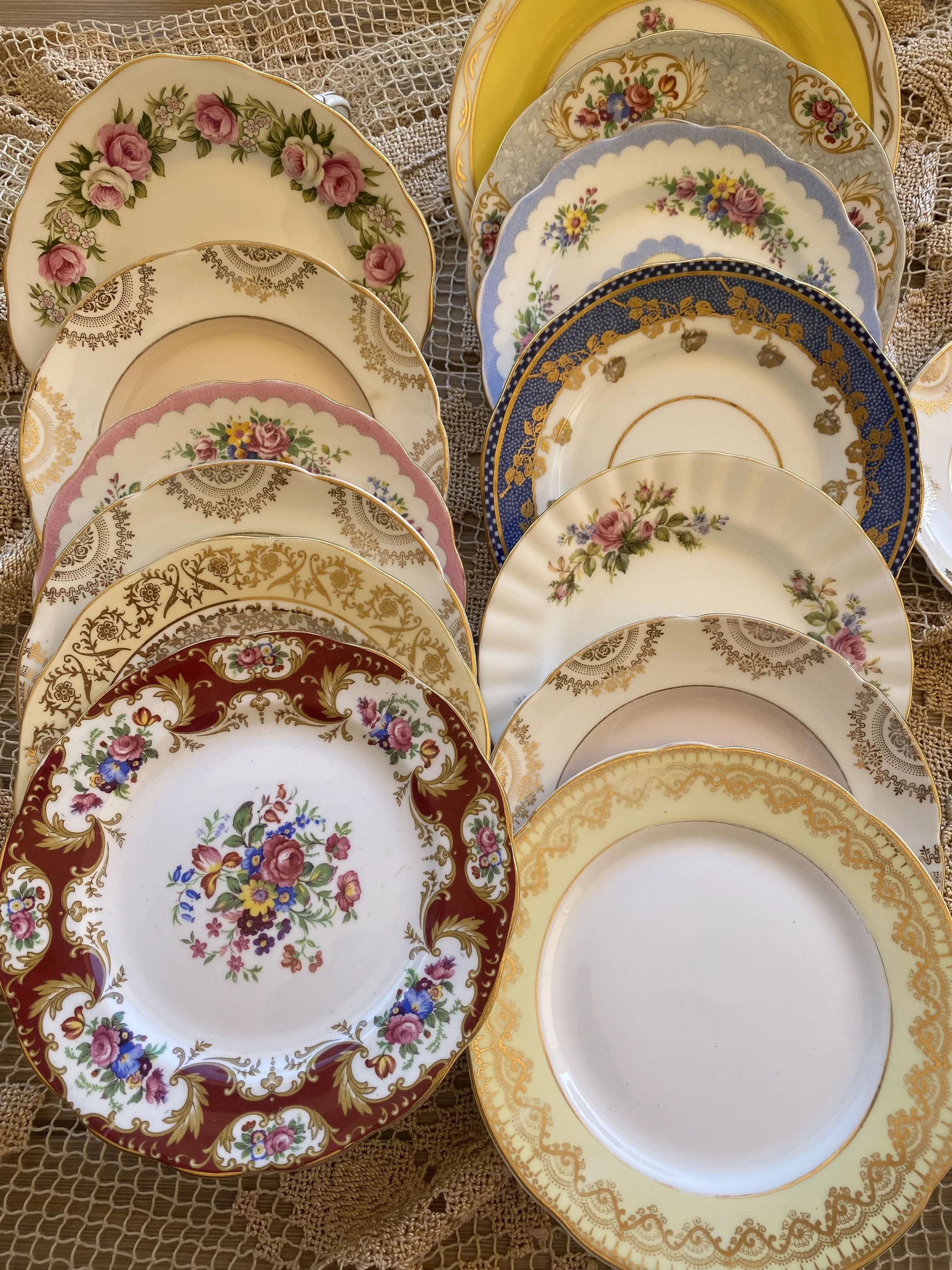Vintage English floral dessert/bread plate - Ref: 2007