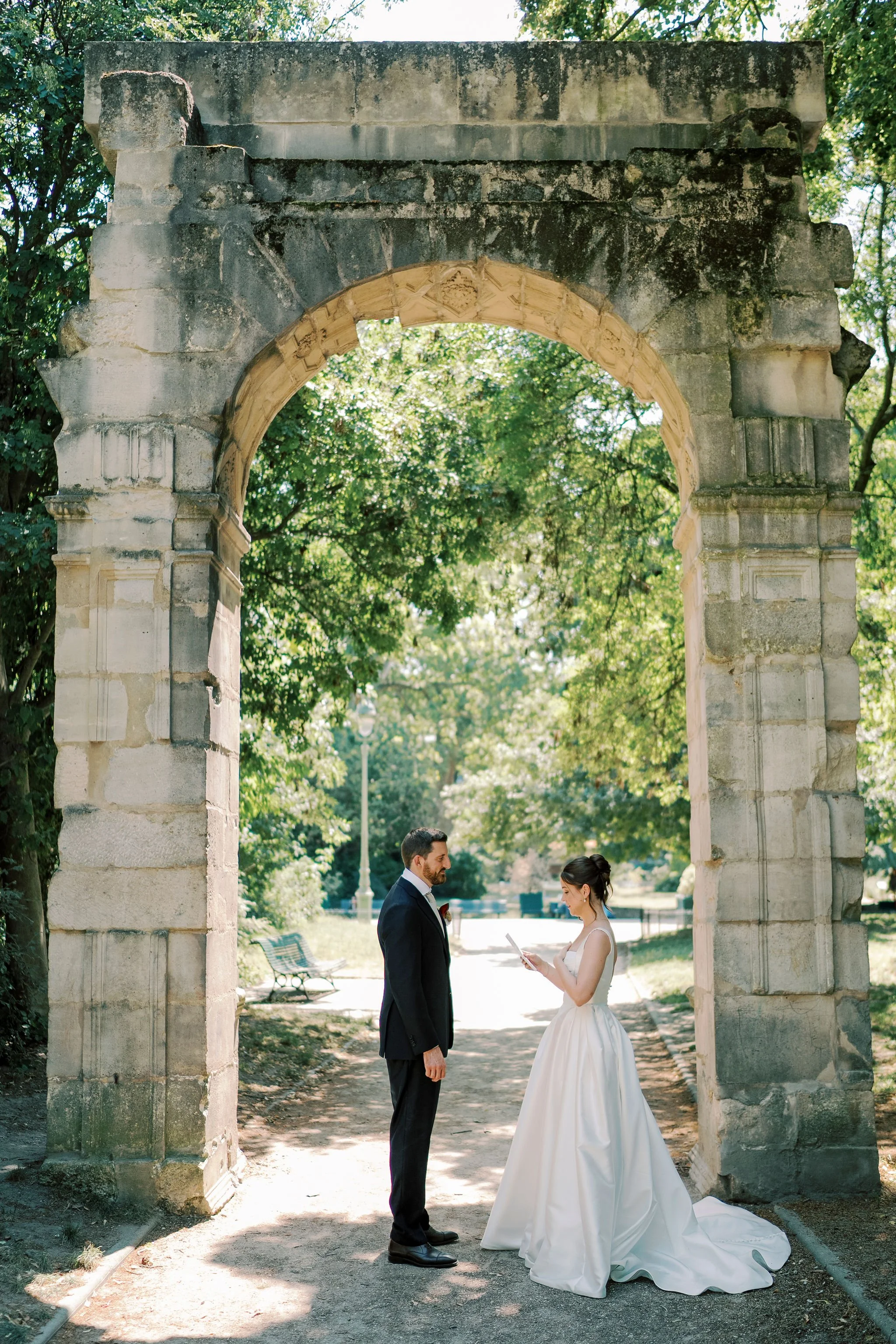 luxury wedding planner in Provence, France for American clients.