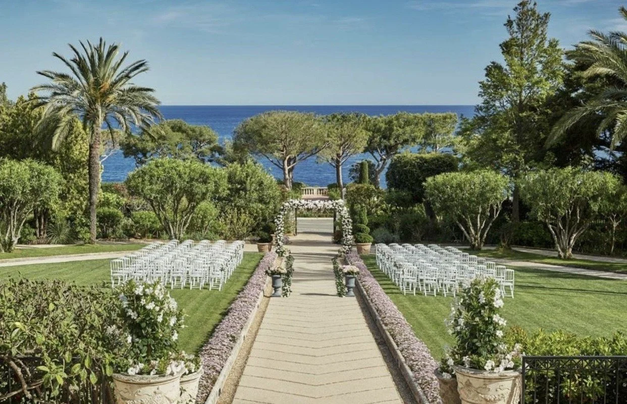 A wedding at the Grand-Hôtel du Cap-Ferrat, A Four Seasons Hotel offers an extraordinary blend of Riviera glamour and timeless elegance, where ceremonies unfold in lush gardens overlooking the Mediterranean and receptions are elevated by world-class 