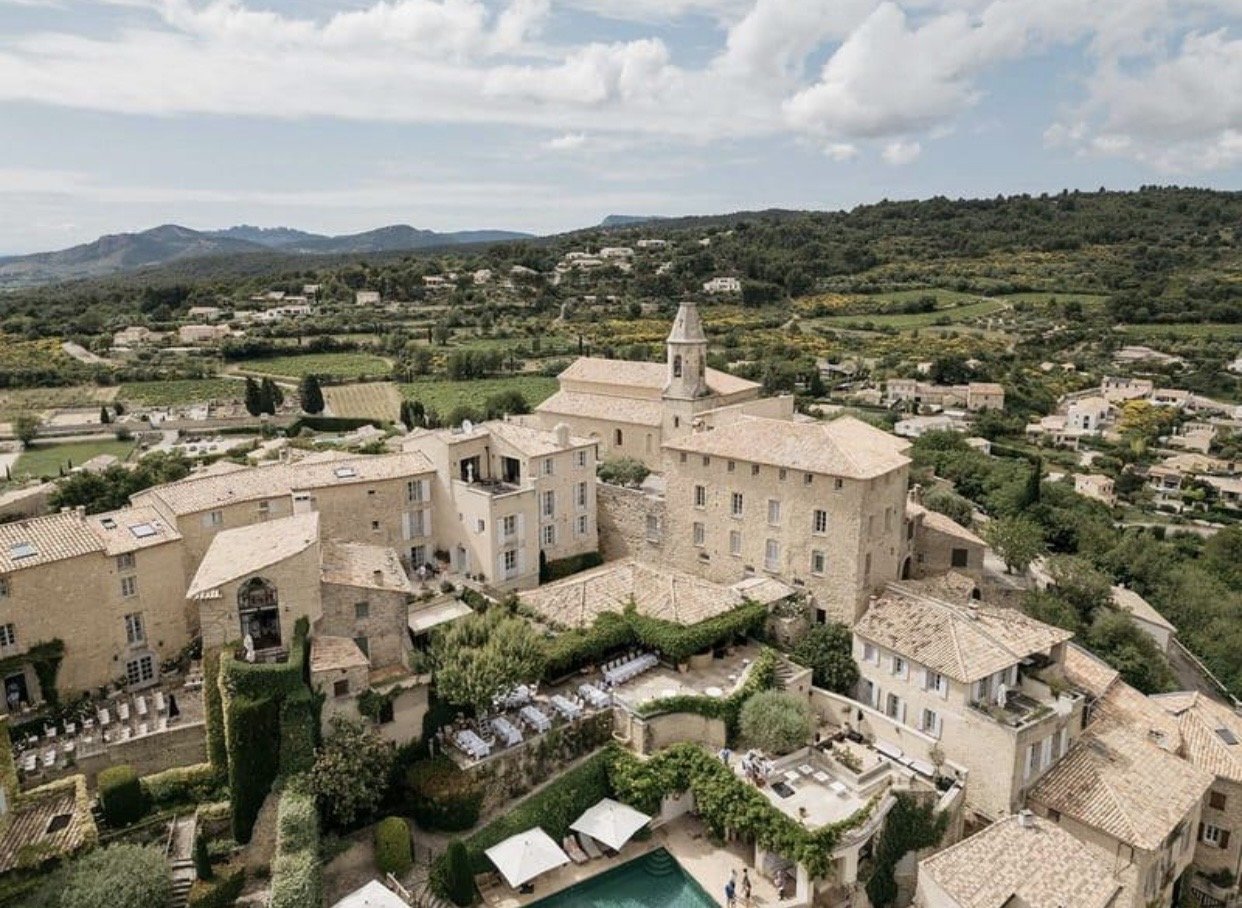 Hotel Crillon Le Brave Wedding Venue in Provence, France

If you're dreaming of a luxury destination wedding in France, Hotel Crillon Le Brave is one of Provence's most exclusive and romantic wedding venues. Perched on a hilltop overlooking vineyards