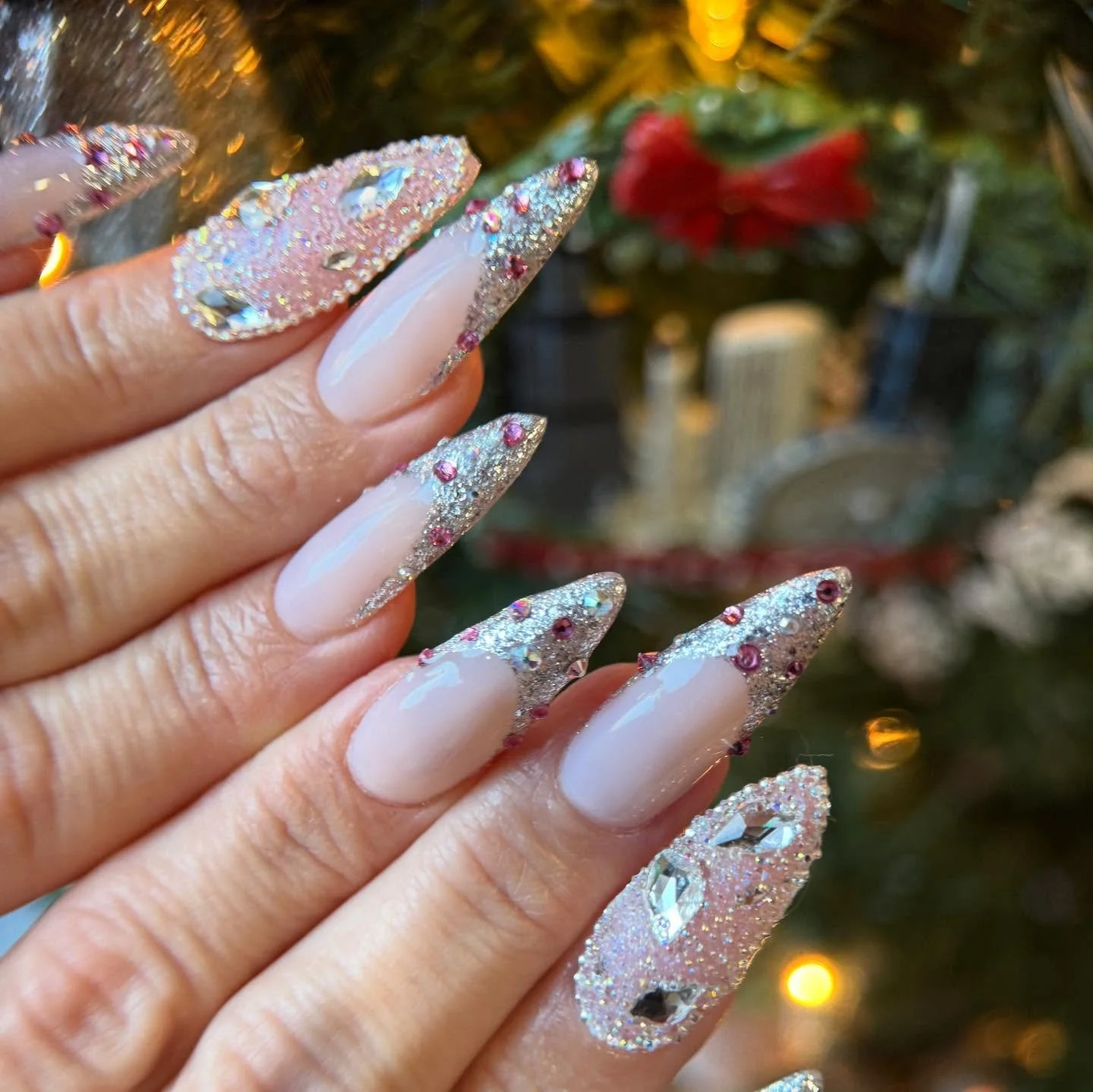 Bling is girl&rsquo;s best friend and you deserve some bling this holiday season. Beautiful for this winter season and perfect for the New Years. 💎💕
.
.
.
#ranchocucamonganails #ontarionails #gelxnails #nailtok #serenitycrystals #blingedoutnails