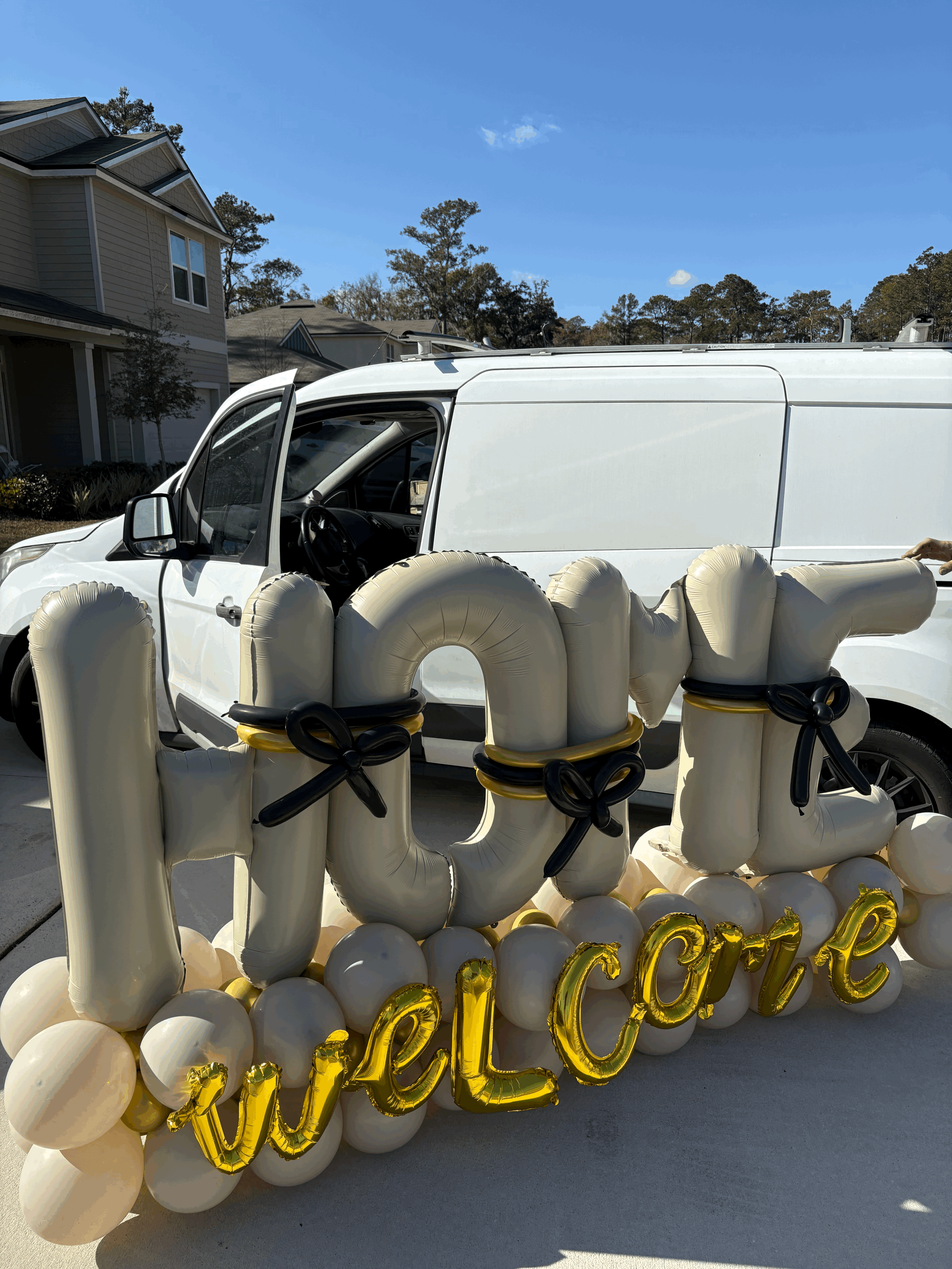 HOME Balloon Bouquet