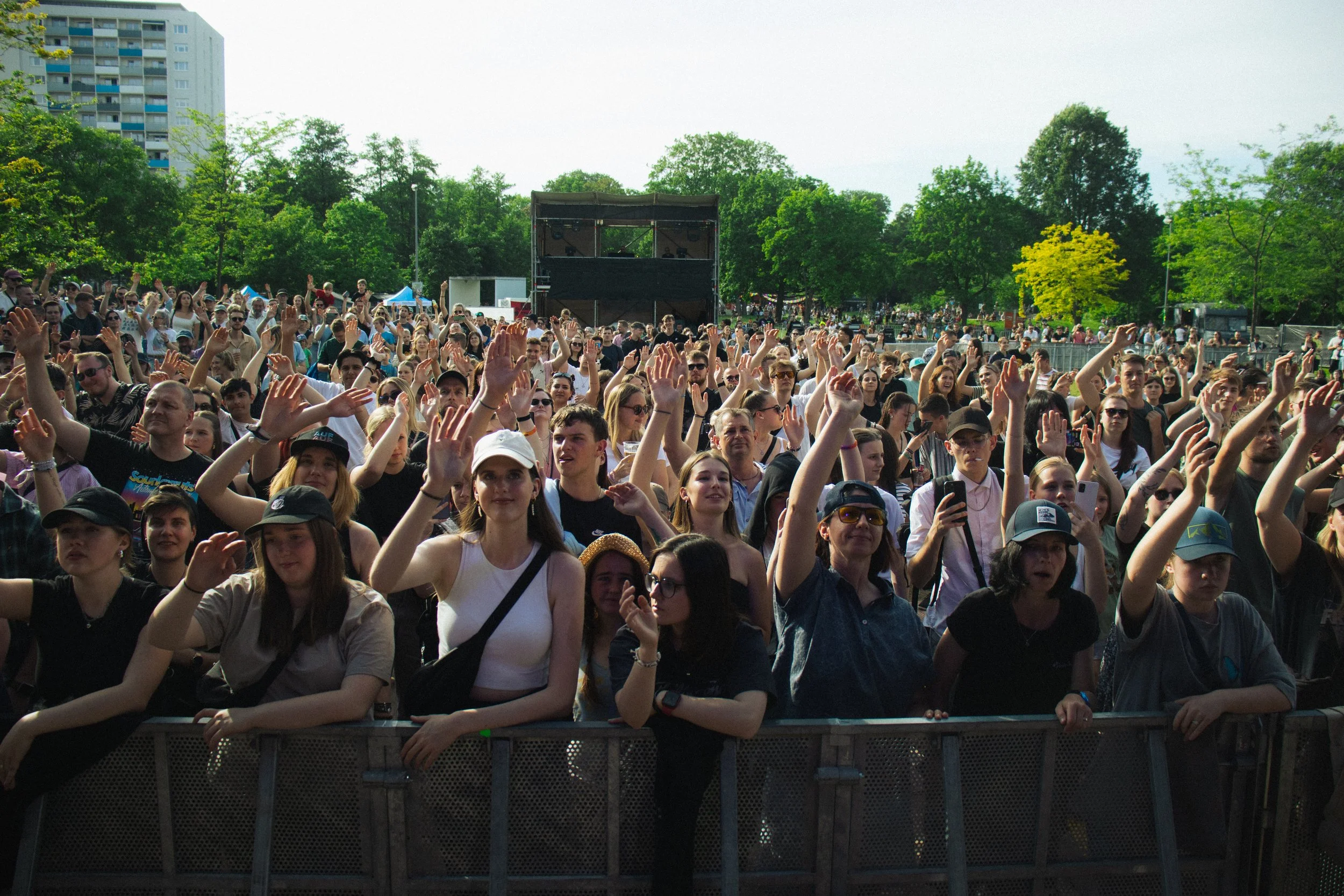 Kosmos Festival 2024; © 2024 Theodor Müller · All rights reserved