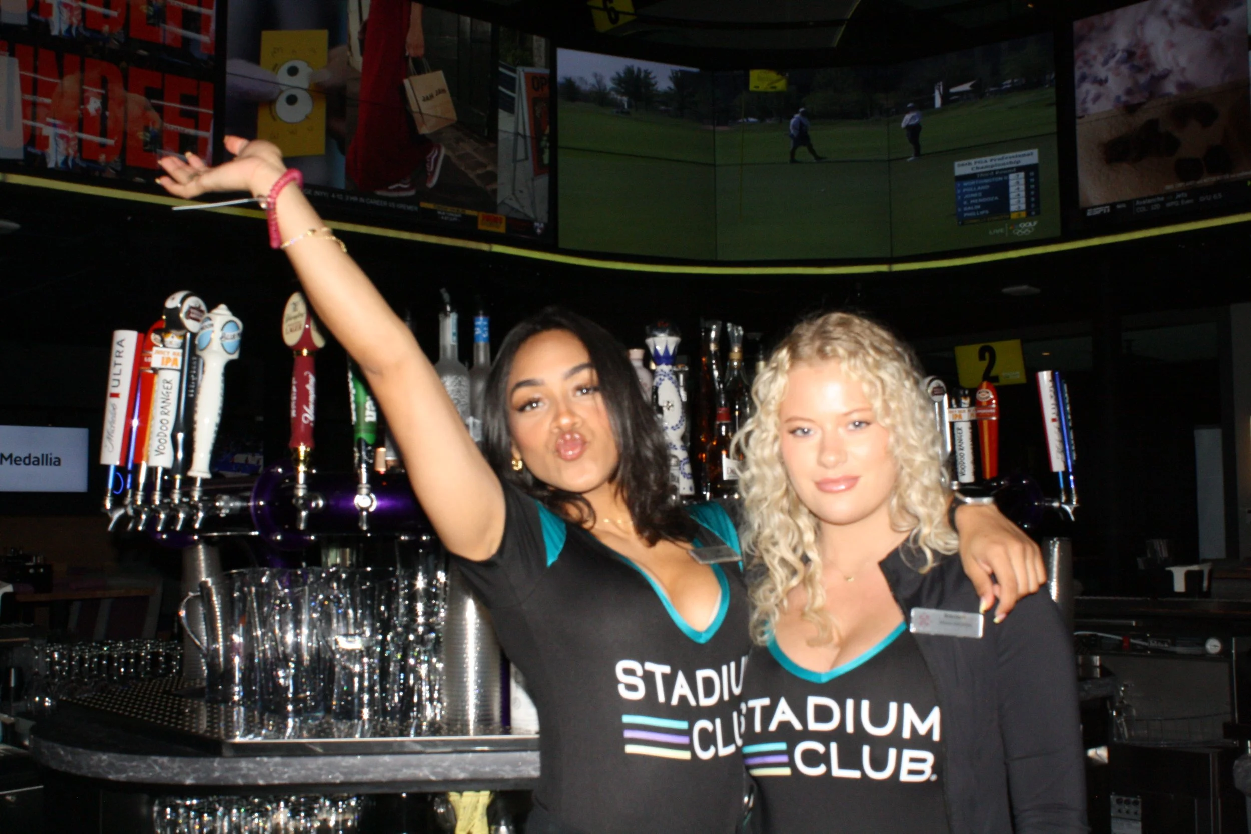 Pre event with a bartending duo