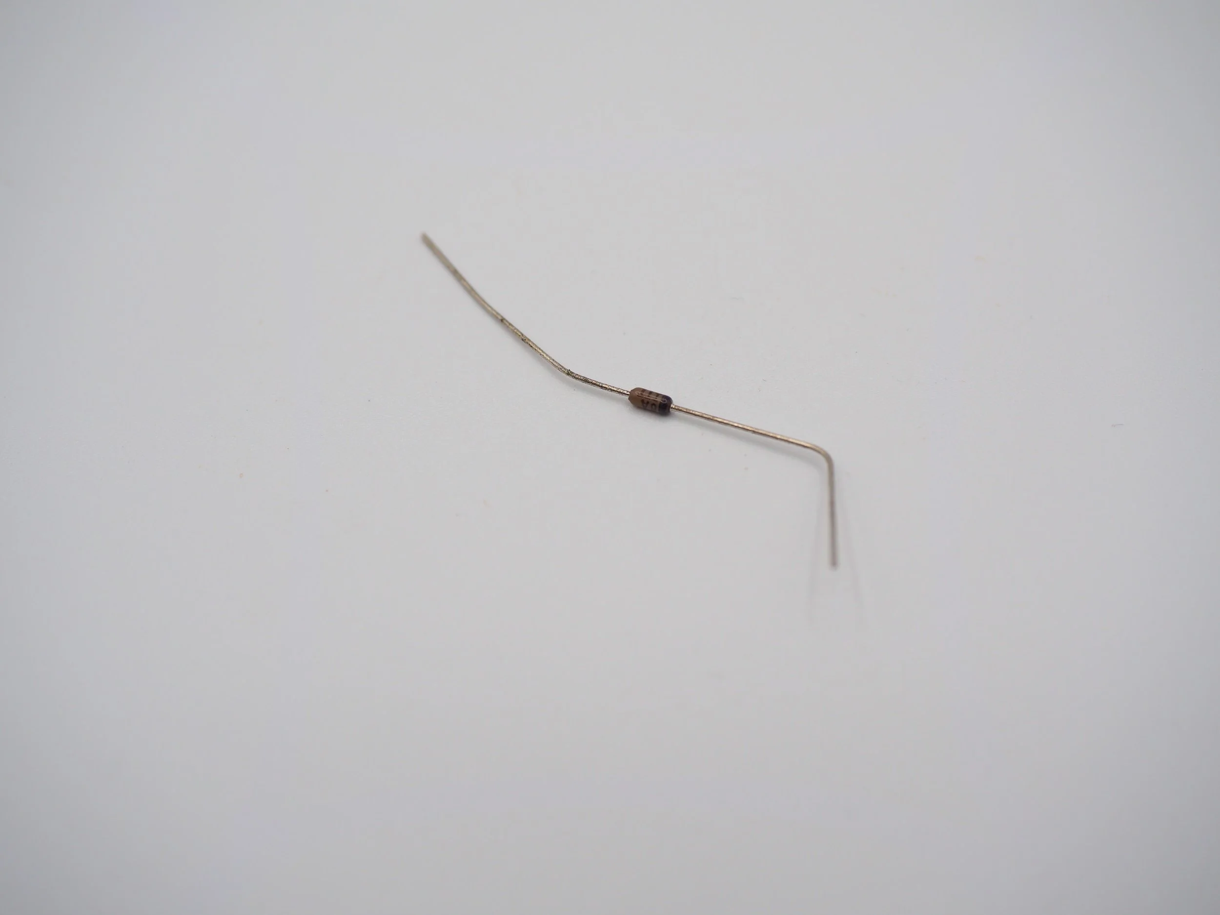 3M 3.3V Zener Diode