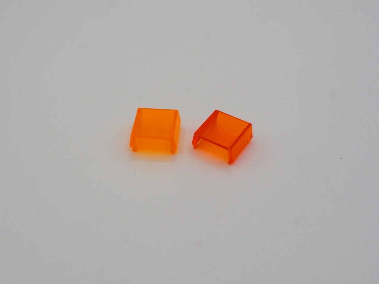 3M Out Button Orange Lens