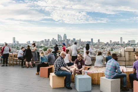 Bok Bar is a seasonal rooftop bar in South Philadelphia, open from April through October on top of the historic Bok Building. Known for its sweeping skyline views, rotating chef pop‑ups, and community events, it’s one of the city’s most unique warm‑w