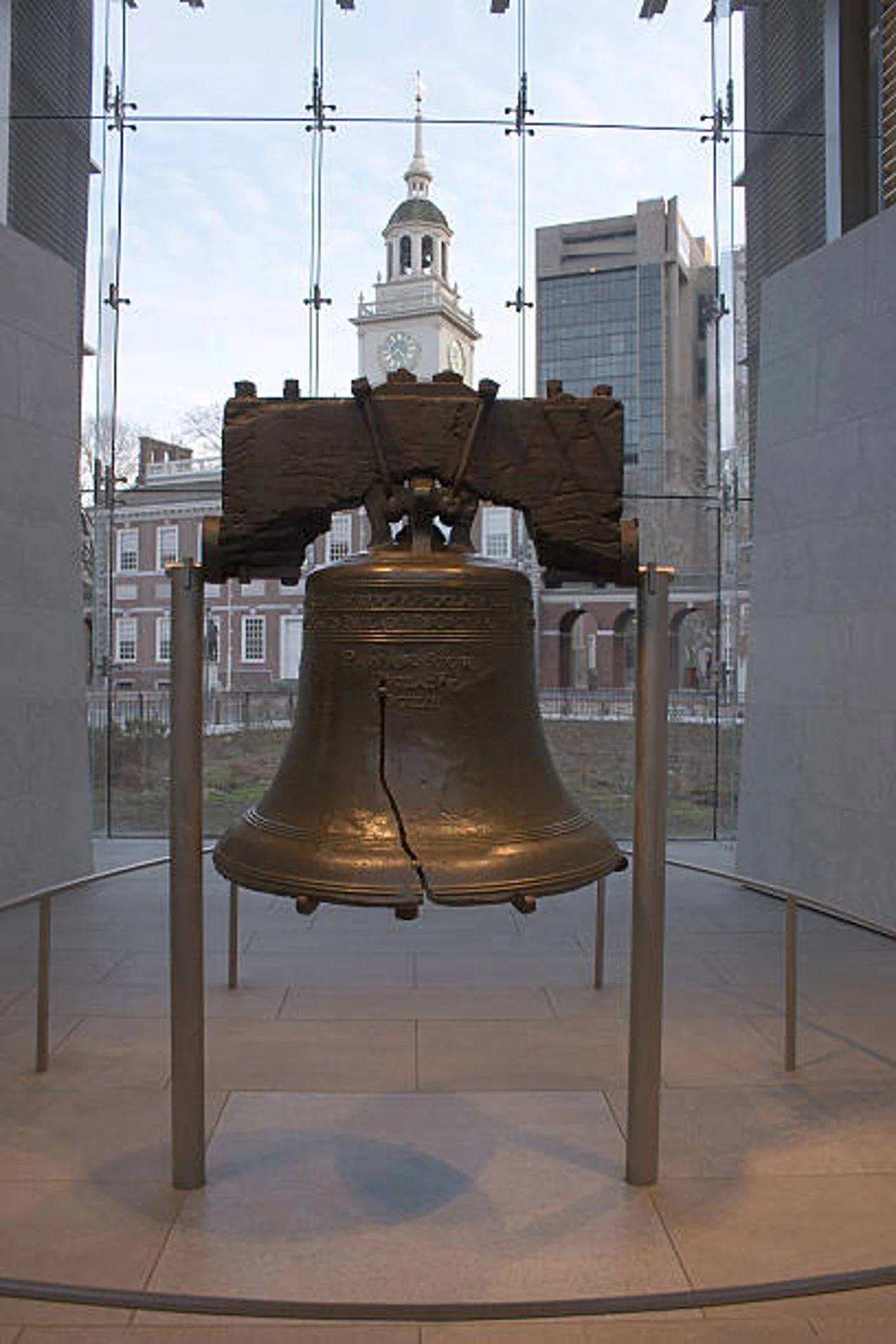 One Square Mile of America’s Richest History: The Insider’s Guide to Old City Philadelphia  
