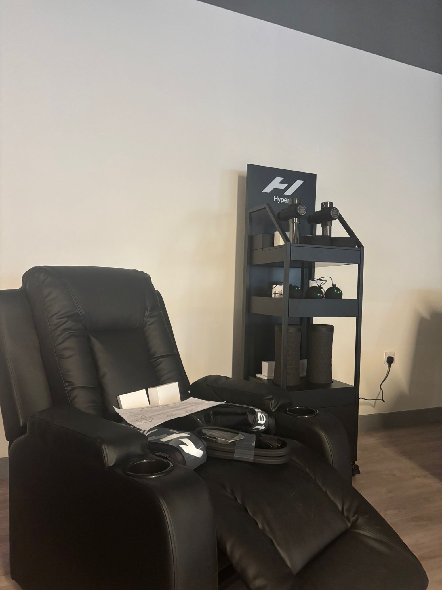 HyperIce Recovery Area (Anytime Fitness)  3.jpg