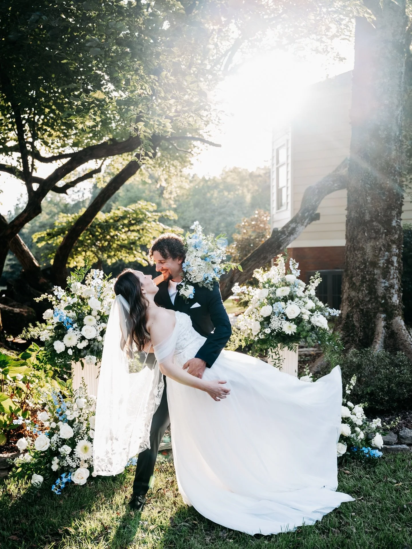 Feeling so grateful to have second-shot this beautiful wedding day alongside @ericahaskettstudio

Loved every moment and can&rsquo;t wait for the next one 🤍✨