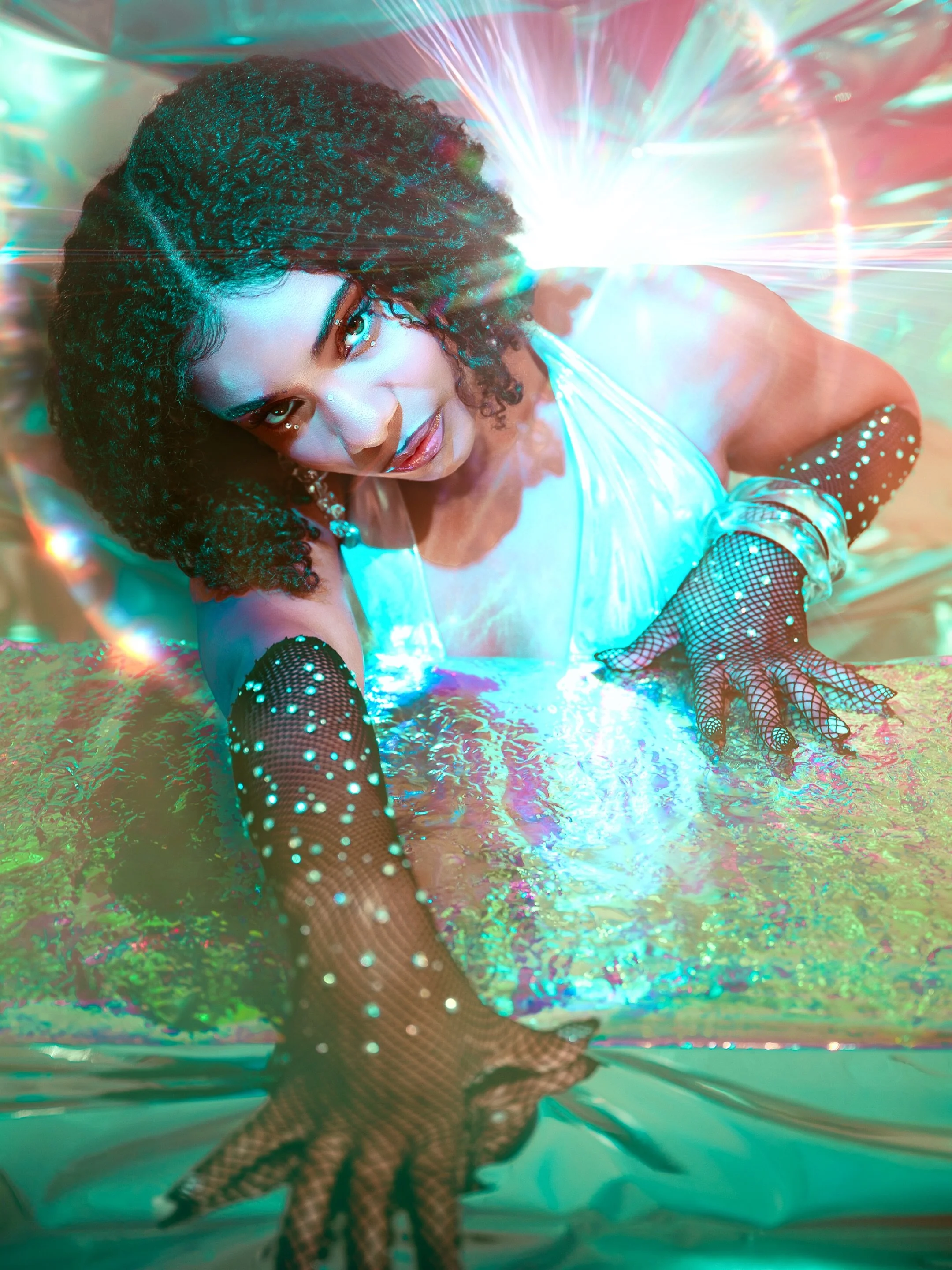 An exploration of light, color, and reflection 💎✨ 

The final installment 🪞

Co-Collaborator:&nbsp;@thehedgephotography
Creative assistant:&nbsp;@ericahaskettstudio
Model:&nbsp;@_laurenkristen_ 
Studio:&nbsp;@cre8.memphis

#shotonnikon&nbsp;#nikonc
