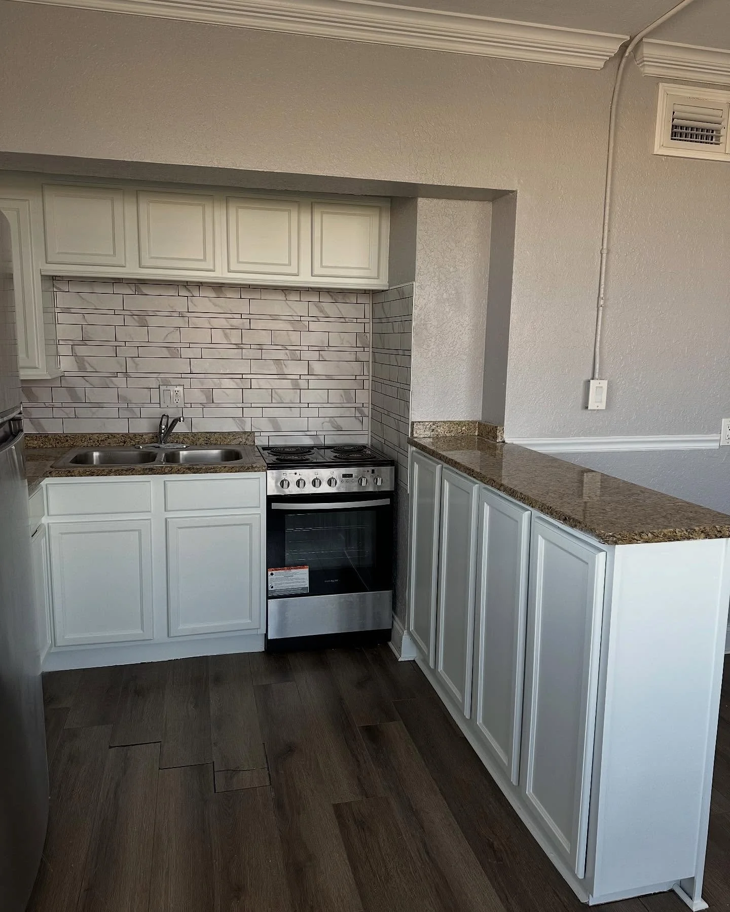remodelartstudio_1741956092_3588110224105028354_52513866673.jpg