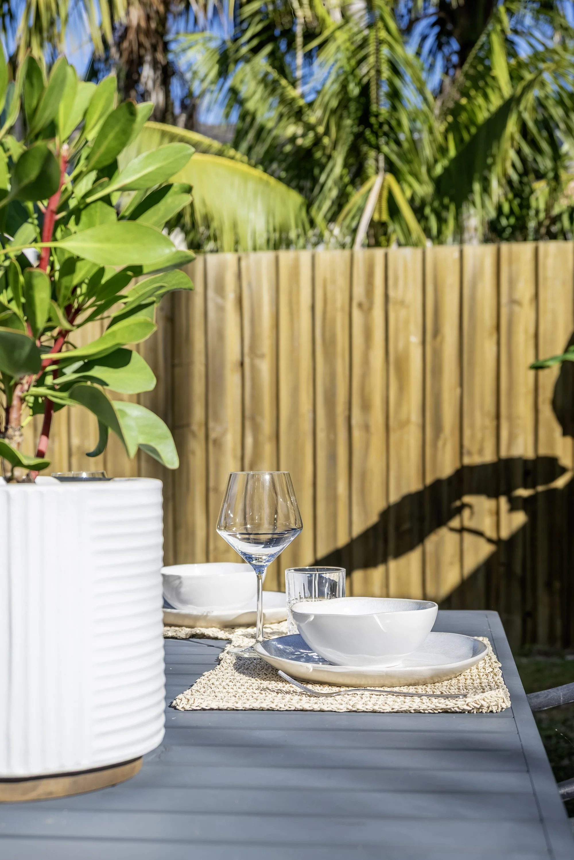 21.140 Wellington St Bondi - Outdoor1.jpg