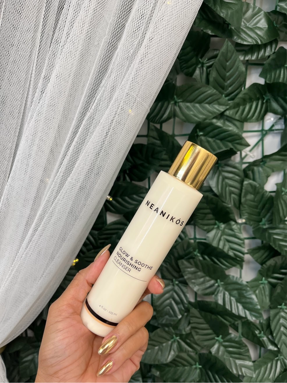 Glow & Soothe Nourishing Cleanser.png