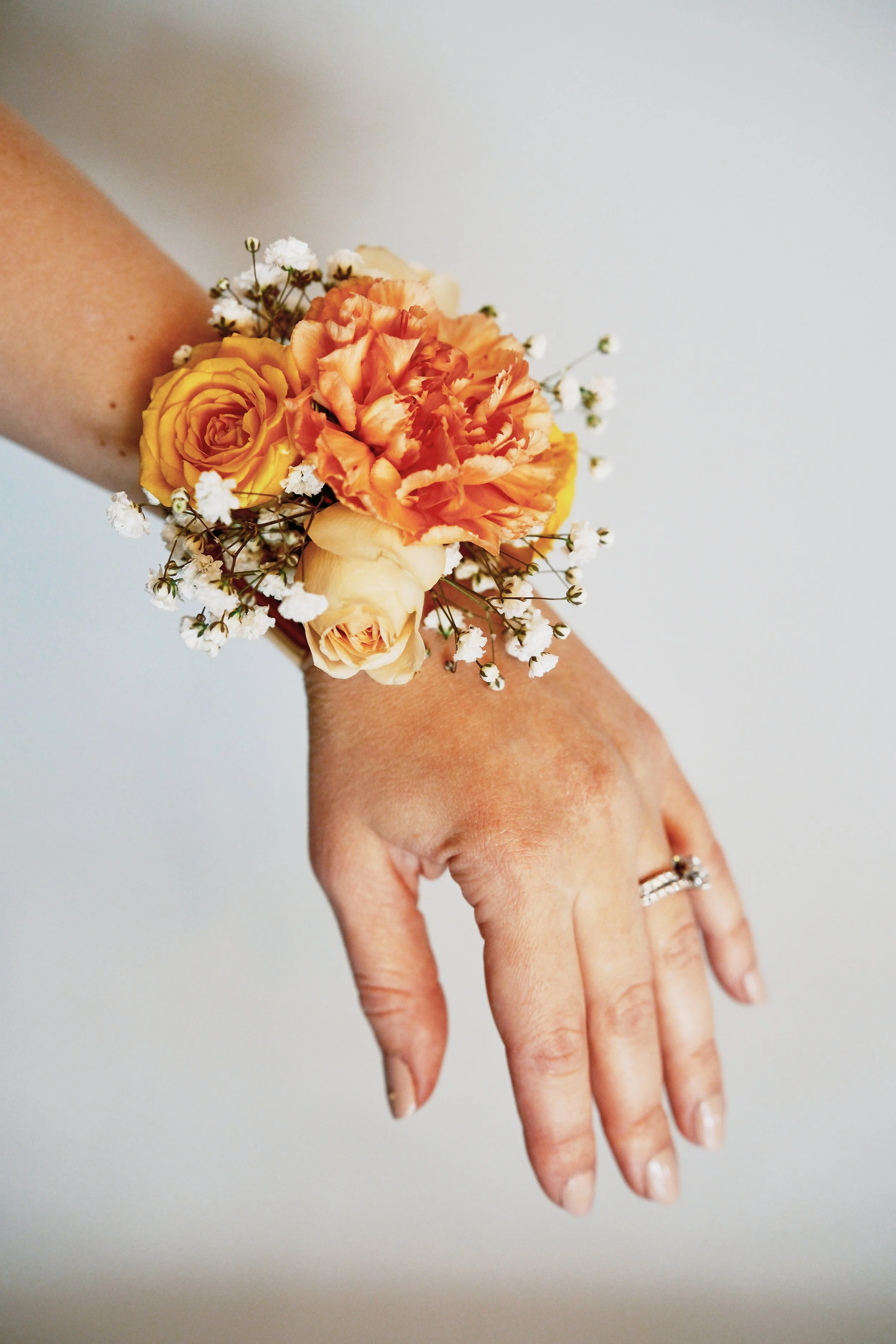 resized_corsage.jpg