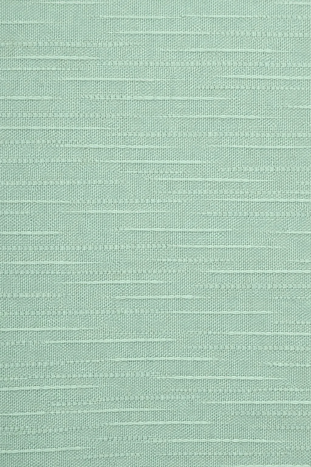 8222