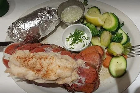 lobster-tail-pb4n2q3w3mab1mt6bbr4juvxie18s75vpu702m53qw.jpg