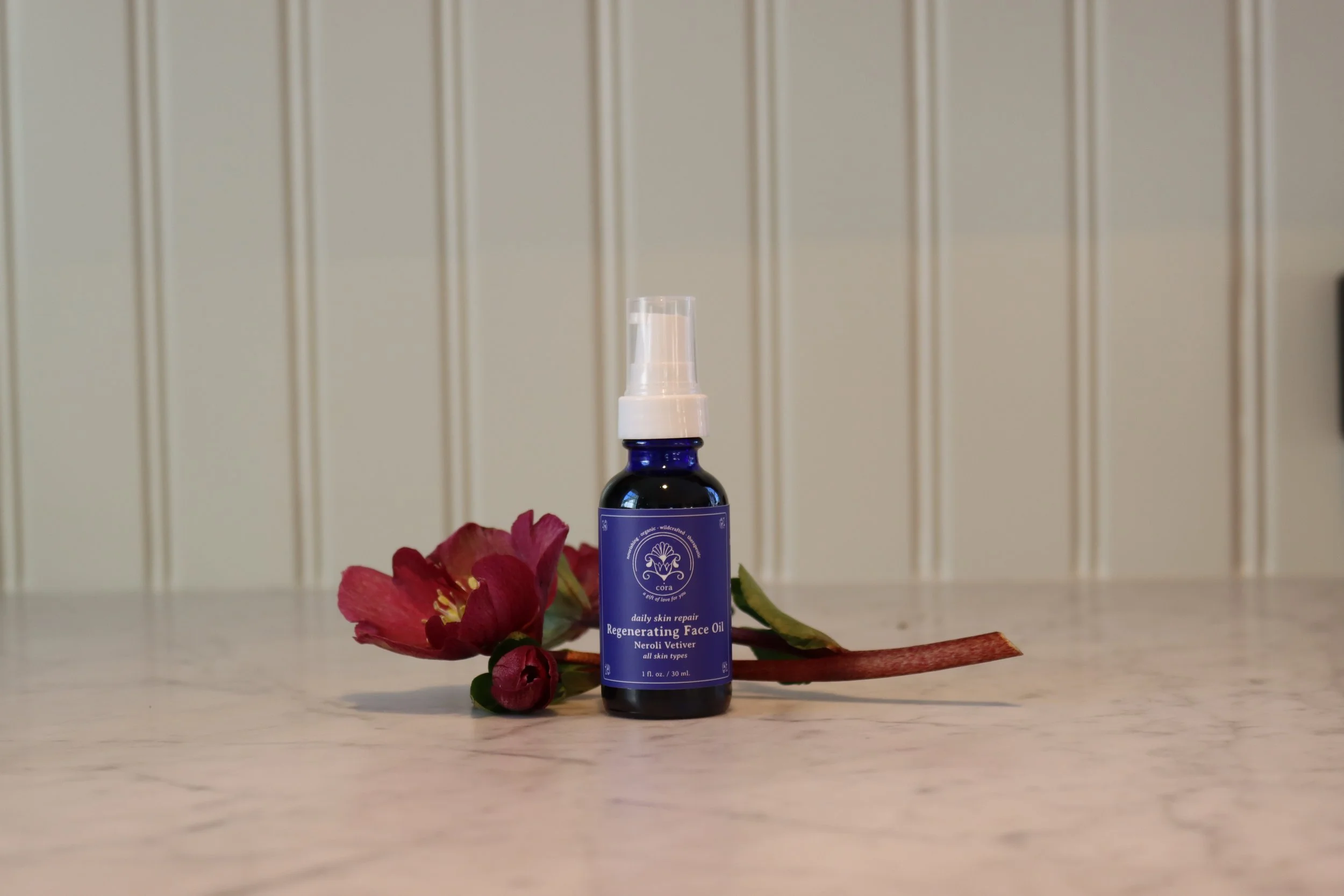 Organic Regenerating Face & Neck Oil - Earthy Orange Neroli