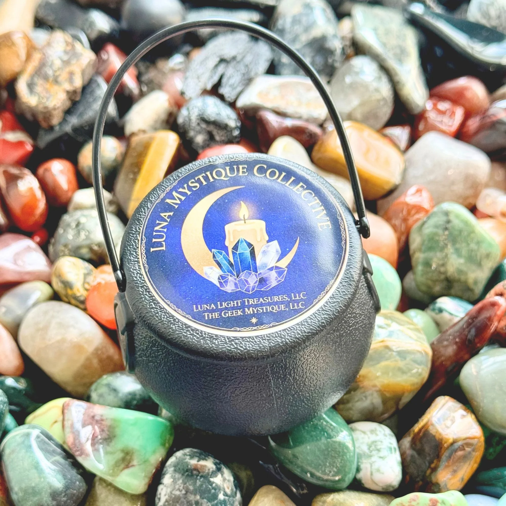 Mystic Cauldrons – Witchy Mystery Crystal Cauldrons