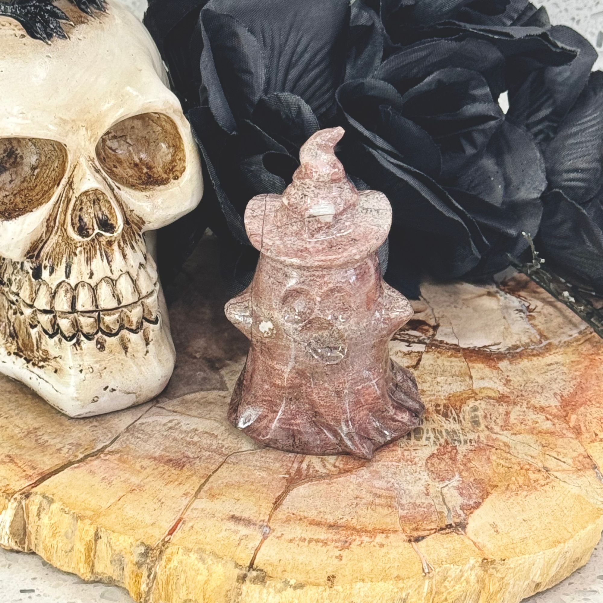 Jasper Witchy Ghost – Halloween Crystal Ghost Carving
