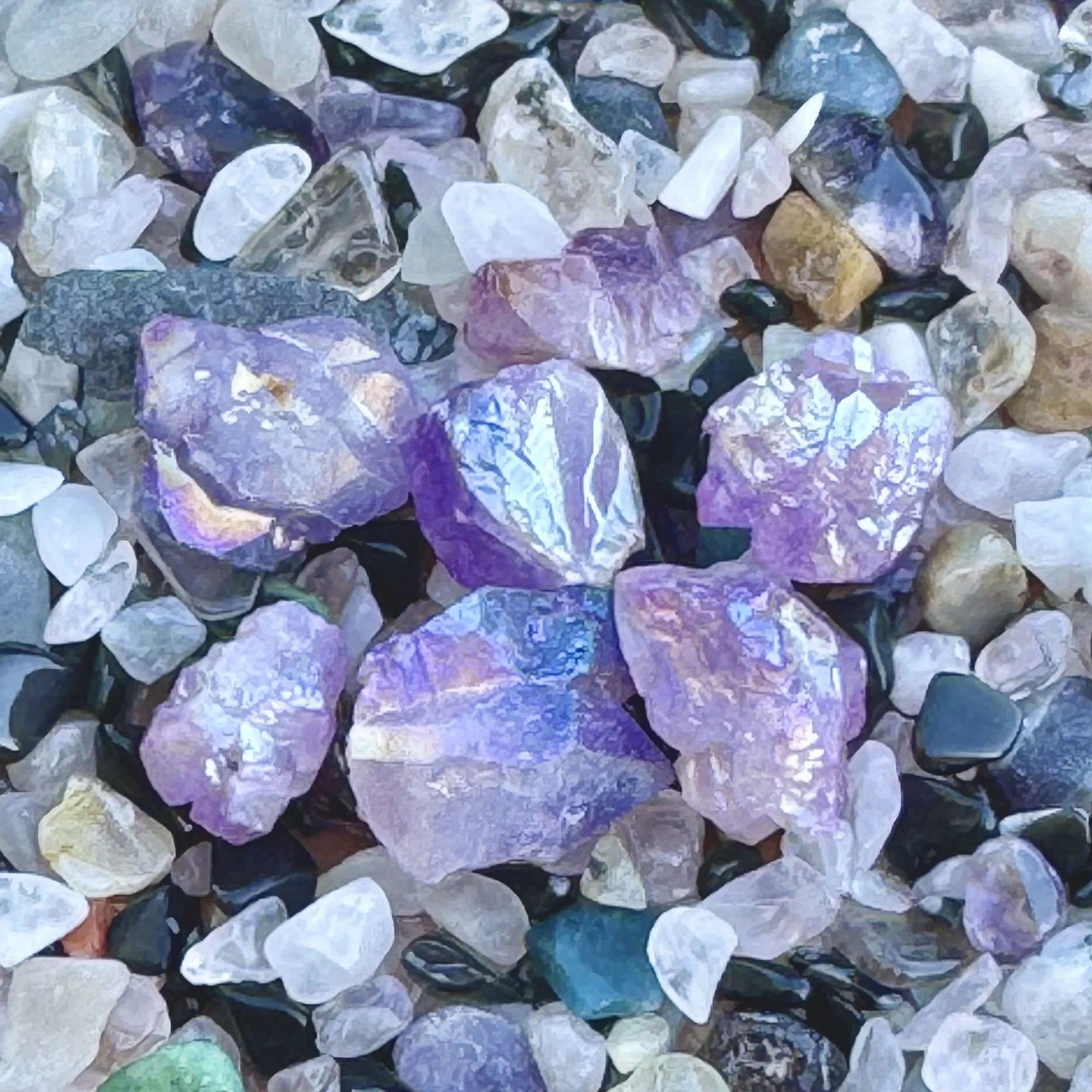 Aura Amethyst Mini Tips – Iridescent Amethyst Crystal Points