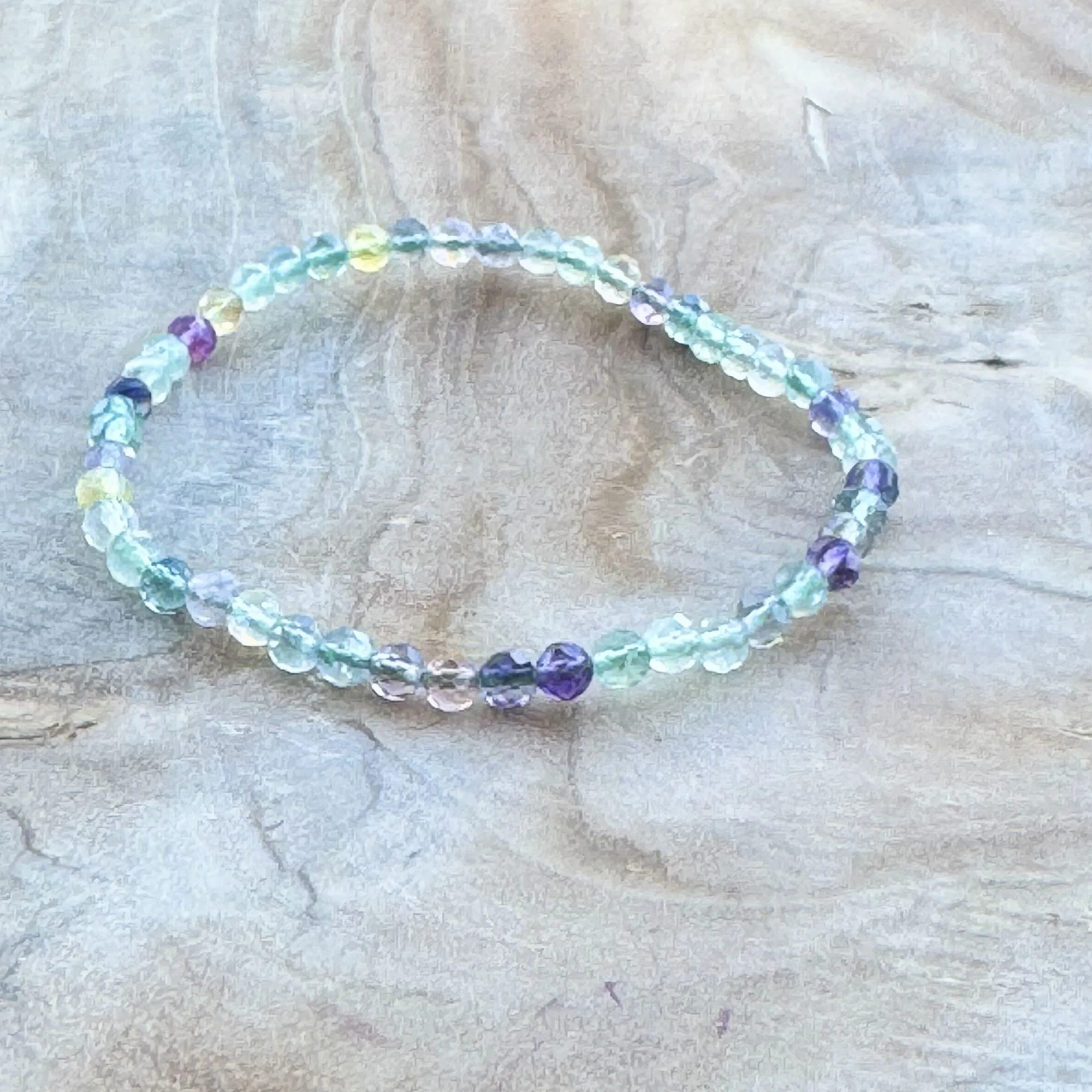 Fluorite Faceted Stretch Bracelet (4mm) – Clarity, Protection & Balance