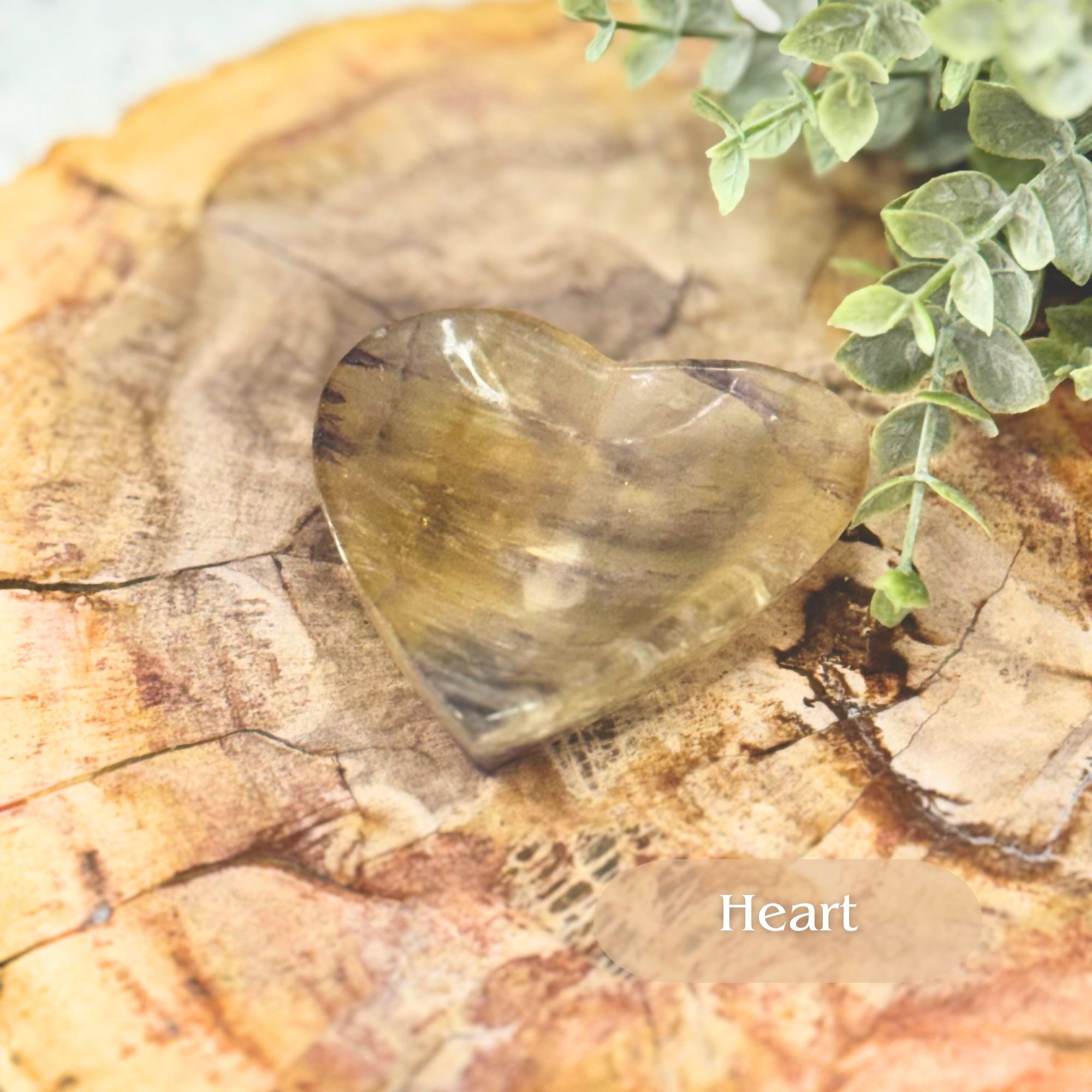 Fluorite Altar Bowls – Cat, Crescent Moon, Half Moon, Heart & Teardrop Designs