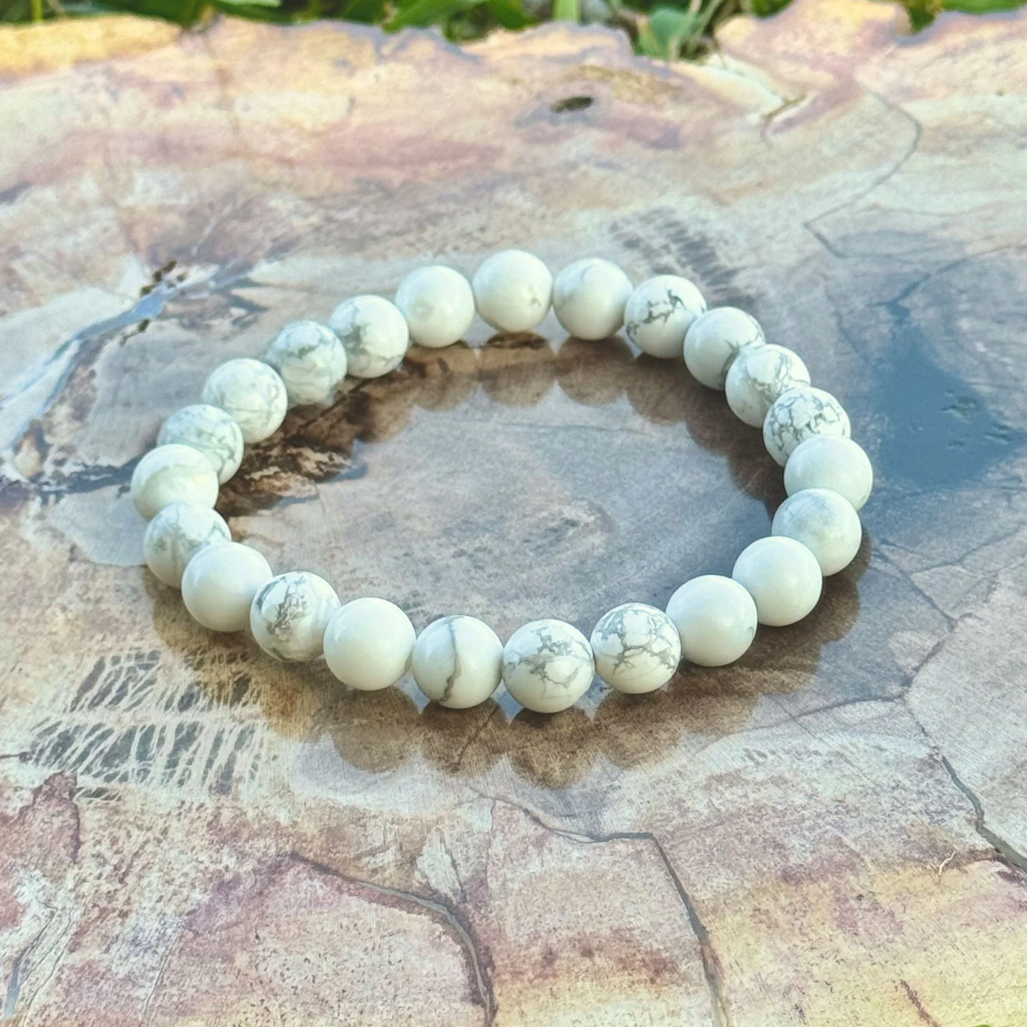 Howlite Gemstone Stretch Bracelet – 7mm Natural Crystal Beads