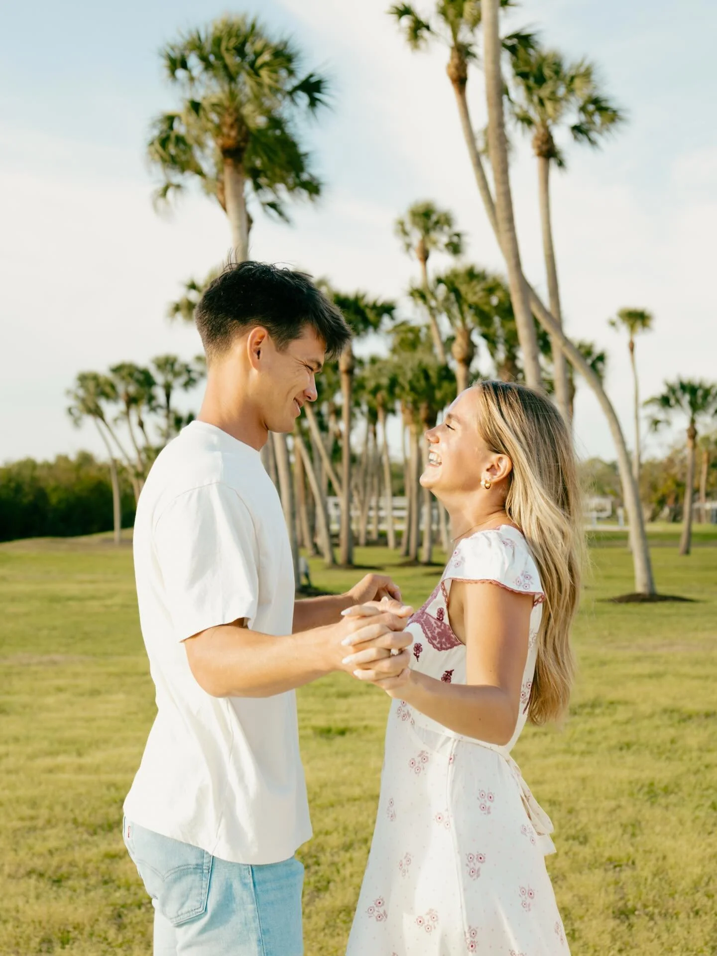 Andrew &amp; Niecey No. 2

#sarasotaphotographer #sarasotaphotography #portrait #engagementshoot #creator