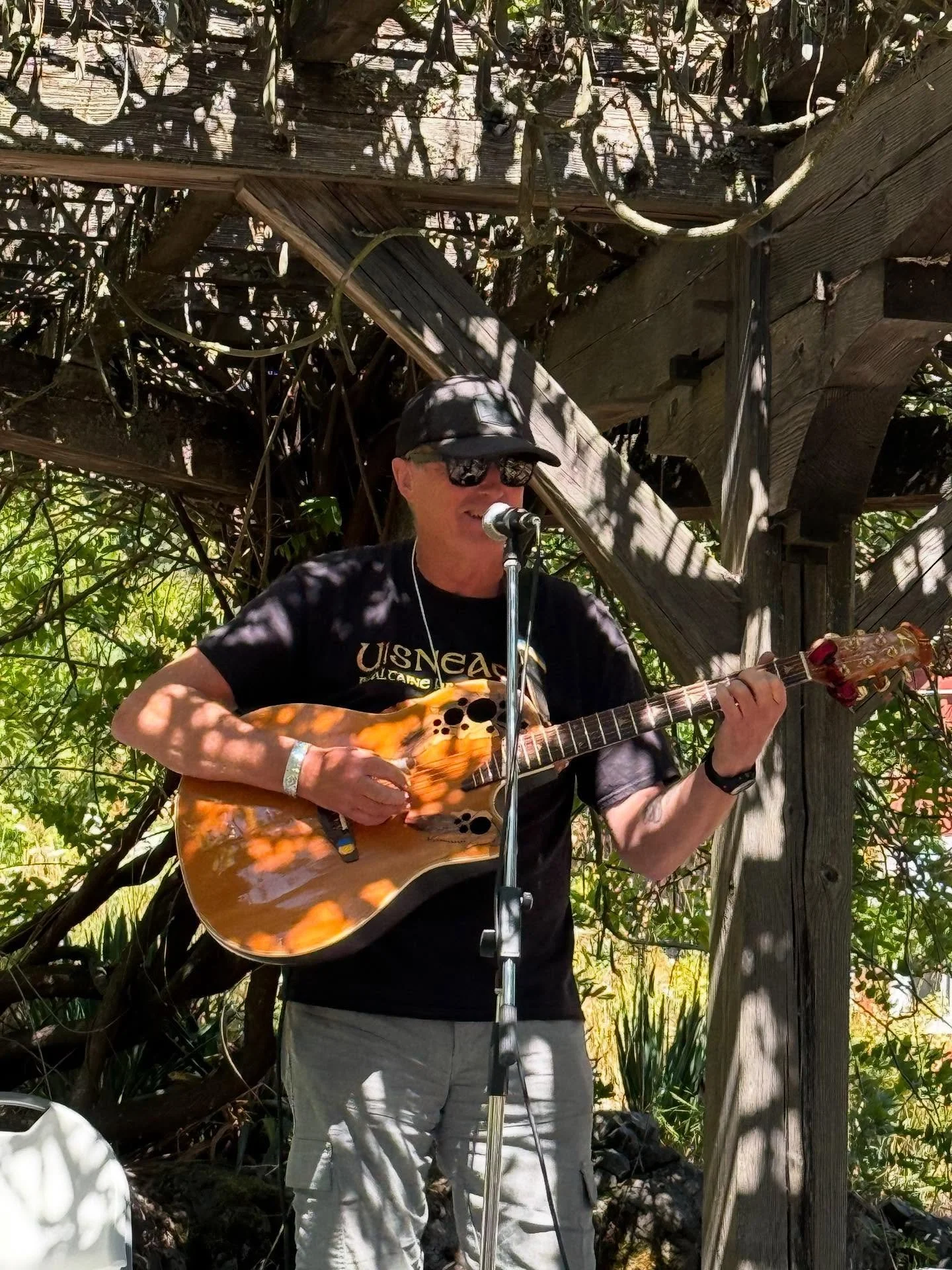 A brilliant weekend of music and sunshine. So enjoyed being a performer and presenter.