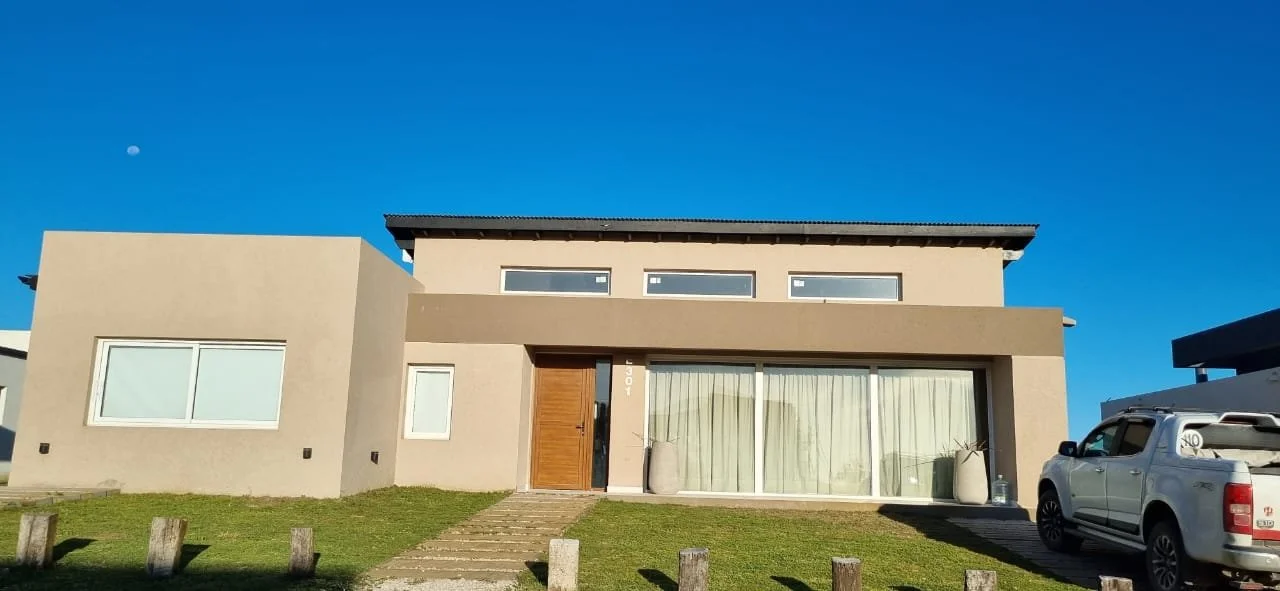 Ecuestre, Costa Esmeralda