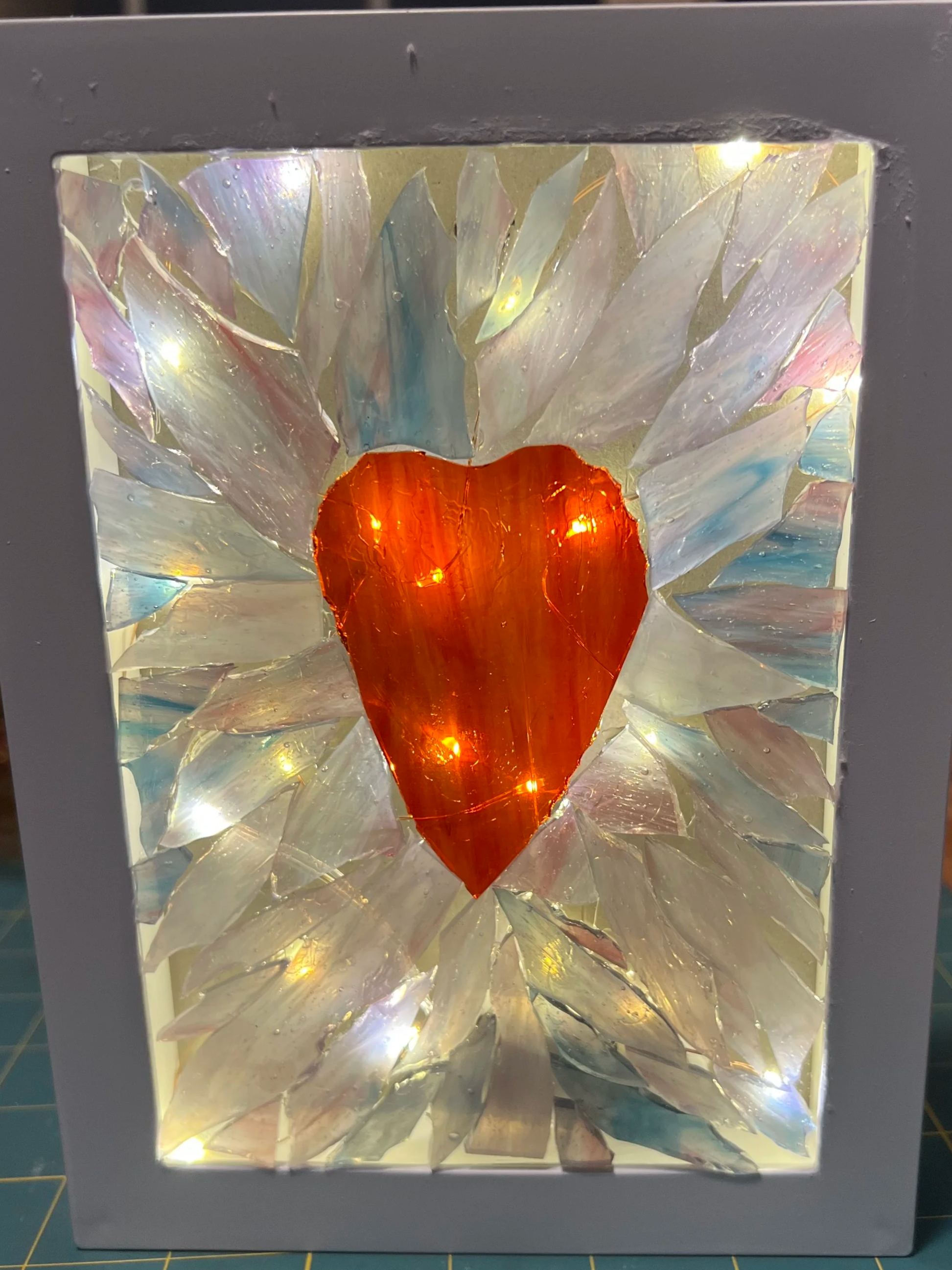 Glass-on-Glass Mosaic Round - Signature Mosaic Experience