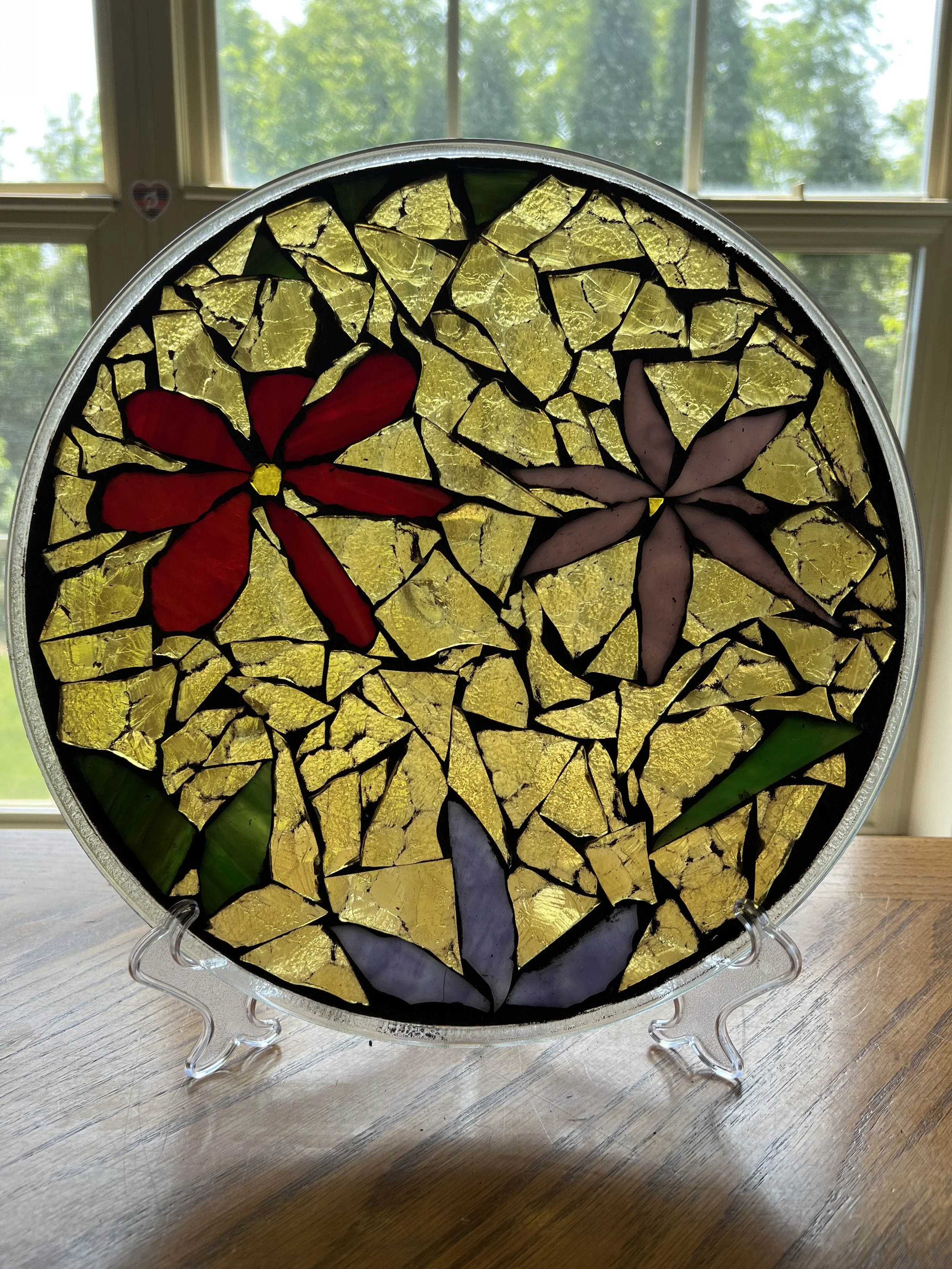 Lake Geneva Art Studio | GOG Workshop | Cathedral Glass Mosaic Plate