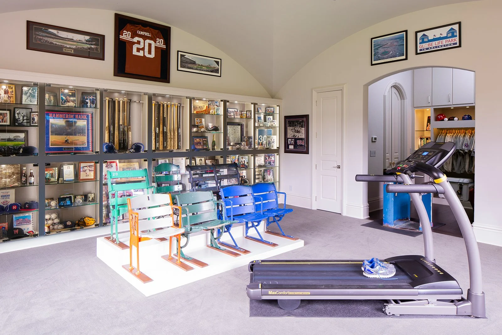 FOR WEB sports room.jpg