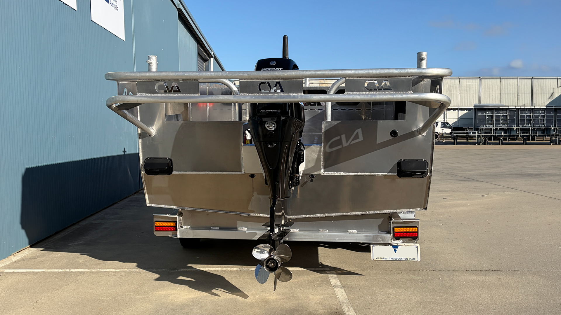 TUC590_Boat & Trailer_1920x1080_2.png