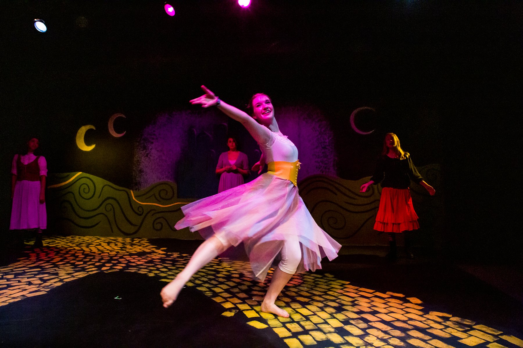 DL_190731_0926 copy.jpg