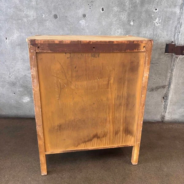 1930s Monterey Furniture Dresser - Straw Finish 2.jpg