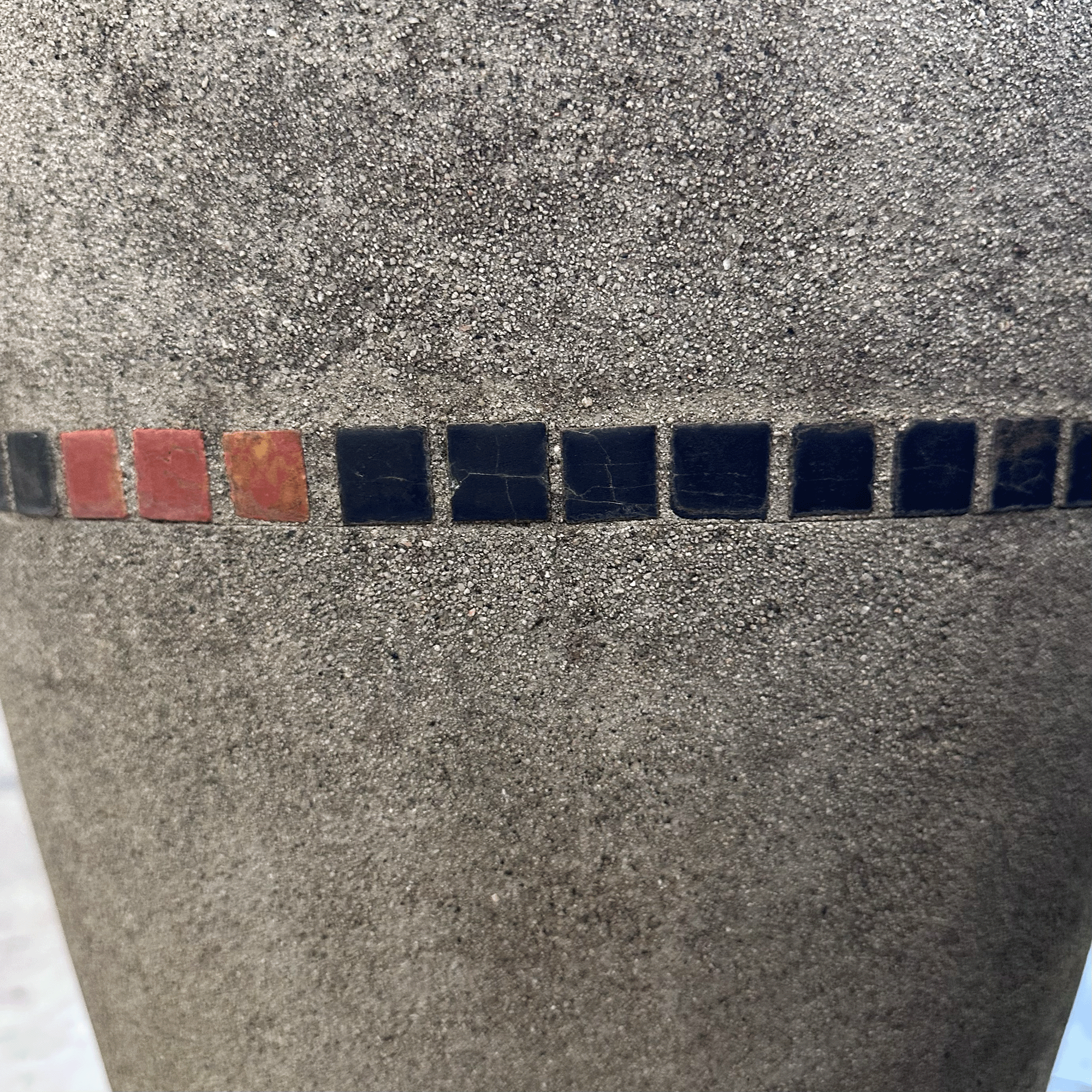 Hillside Urn Signed black & oragne tile4.png