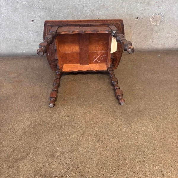 California Tile Table Scenic Birds (Tudor Tile) 3.jpg