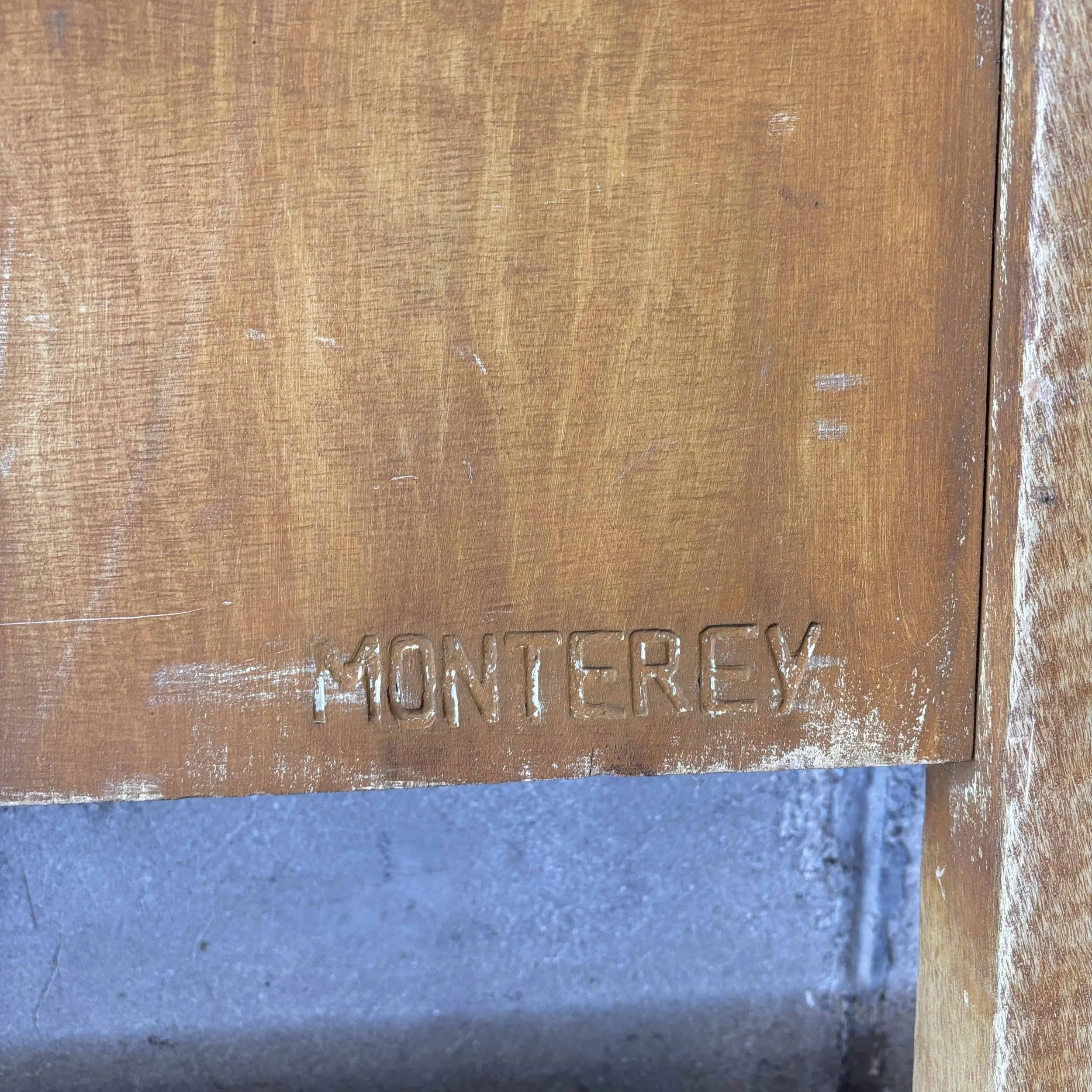 Monterey Furniture Straw Ivory Twin Bed 3.jpg