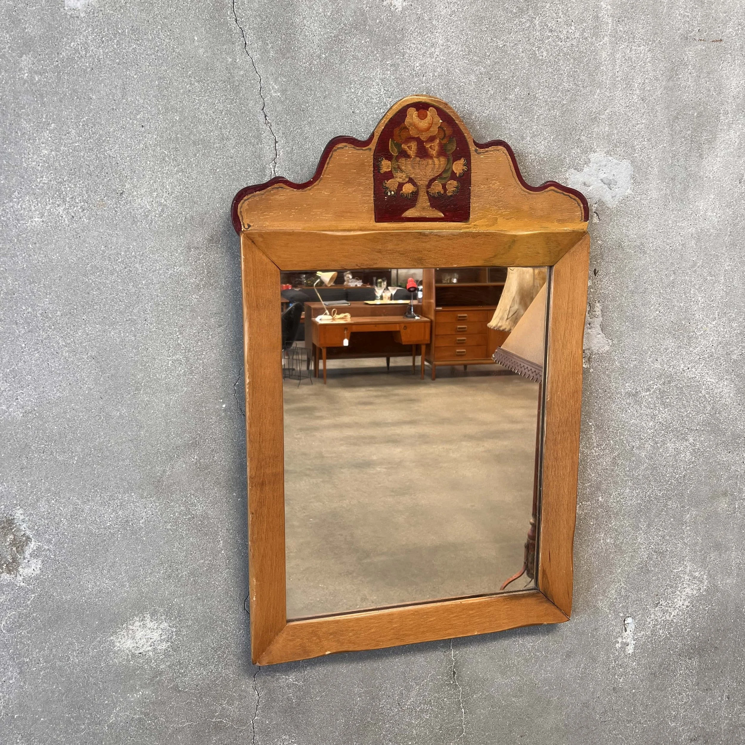 Monterey Furniture Painted Mirror2.jpg