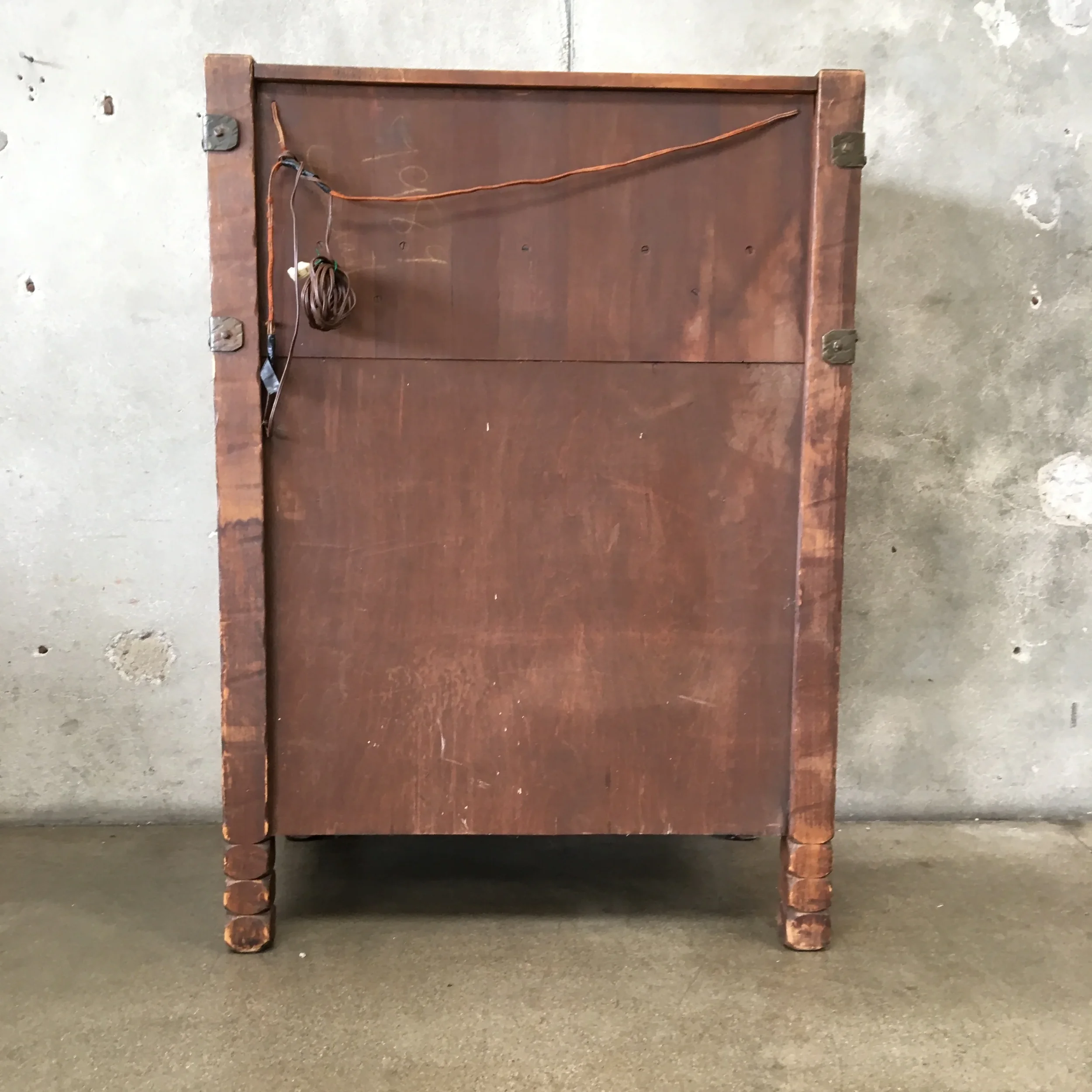 Prohibition Monterey Furniture Bar  12.webp