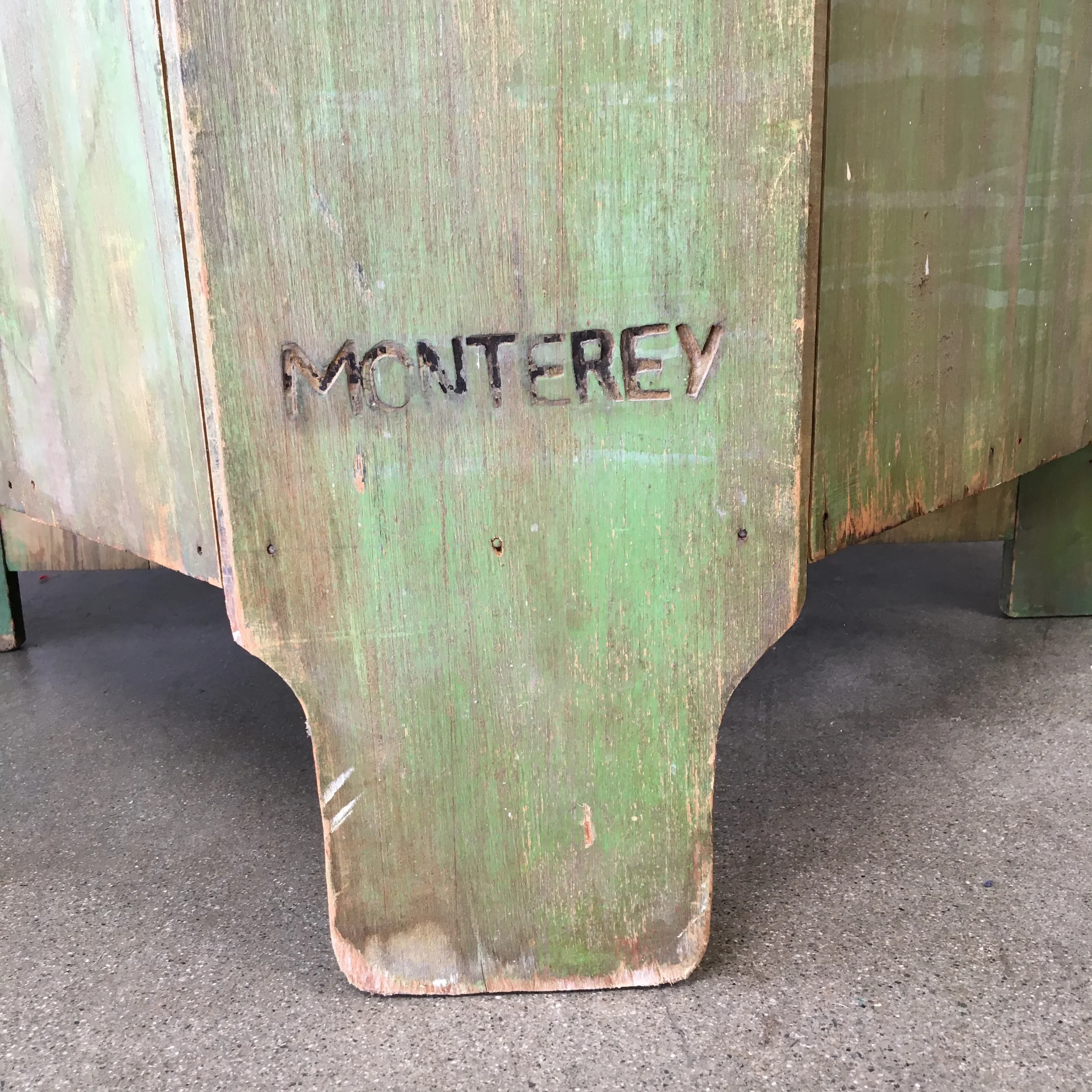 1930's Monterey Furniture Green Corner Cabinet 5.webp